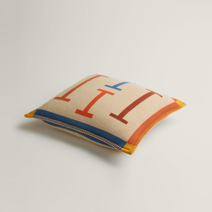 Hi Pillow