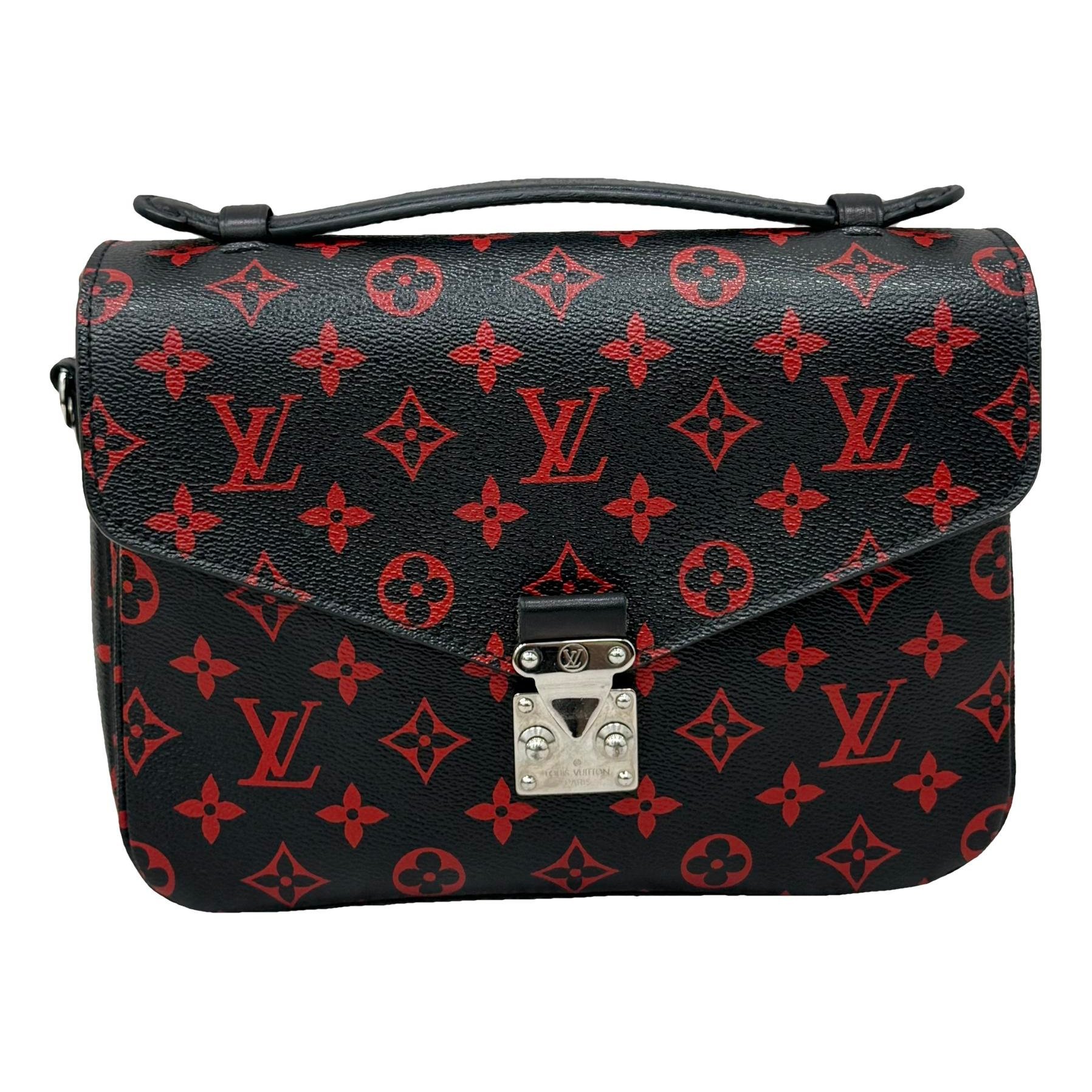 Metis leather handbag