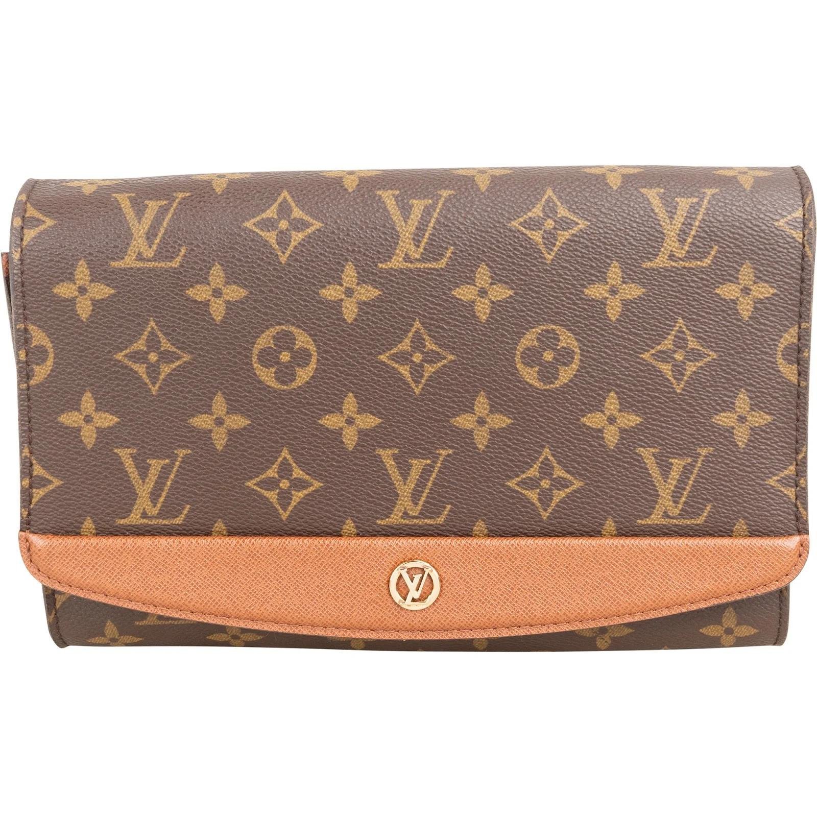 Leather clutch bag