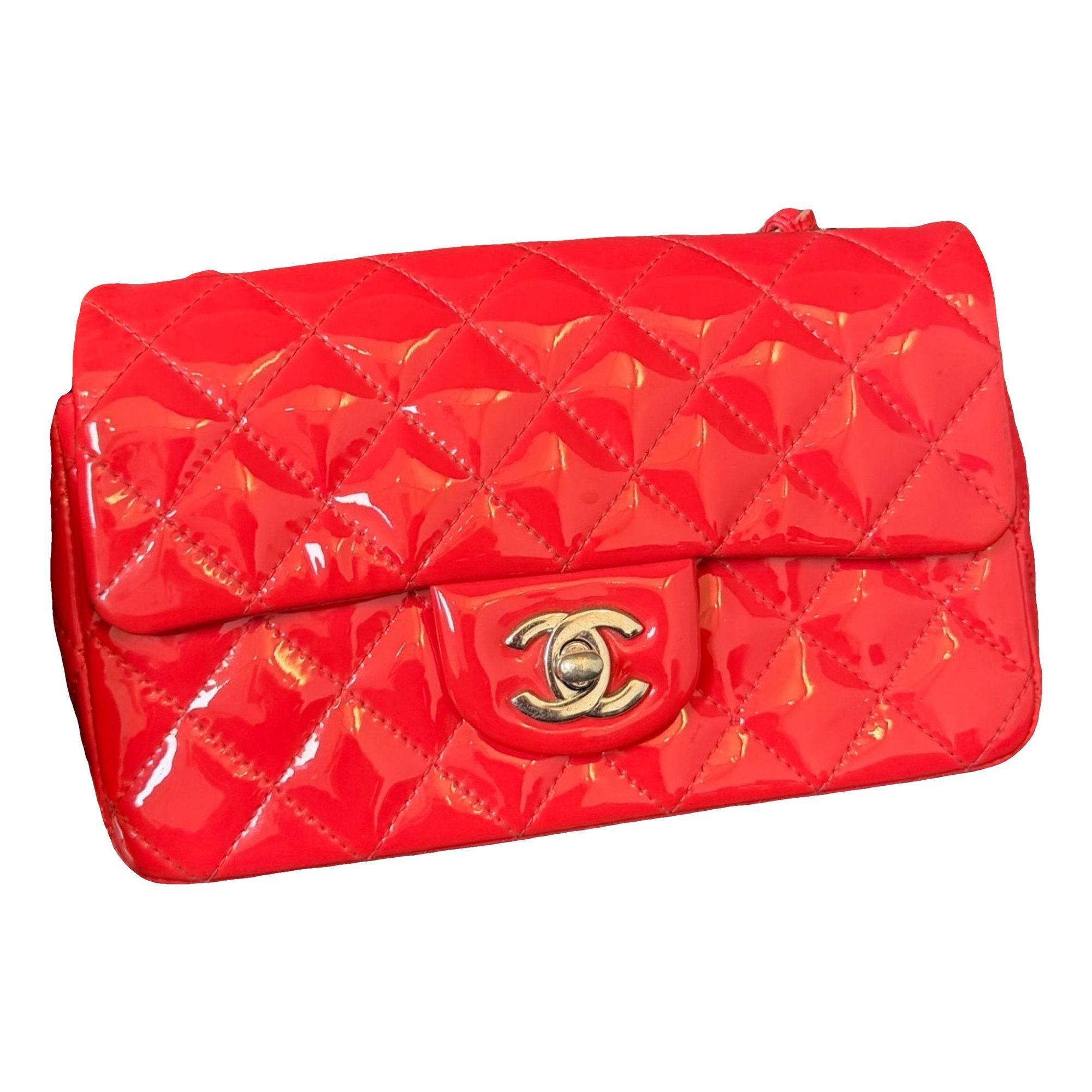 Timeless/Classique patent leather crossbody bag