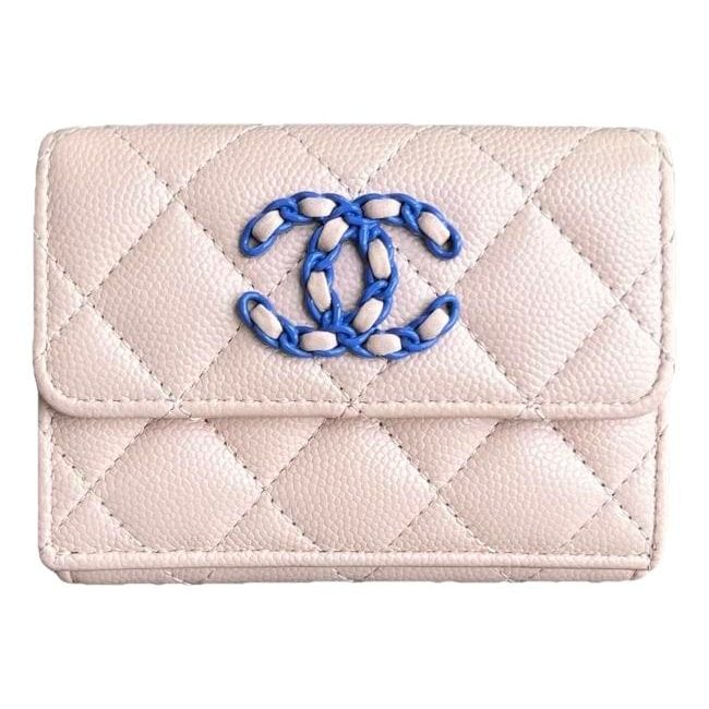 Chanel 19 leather handbag