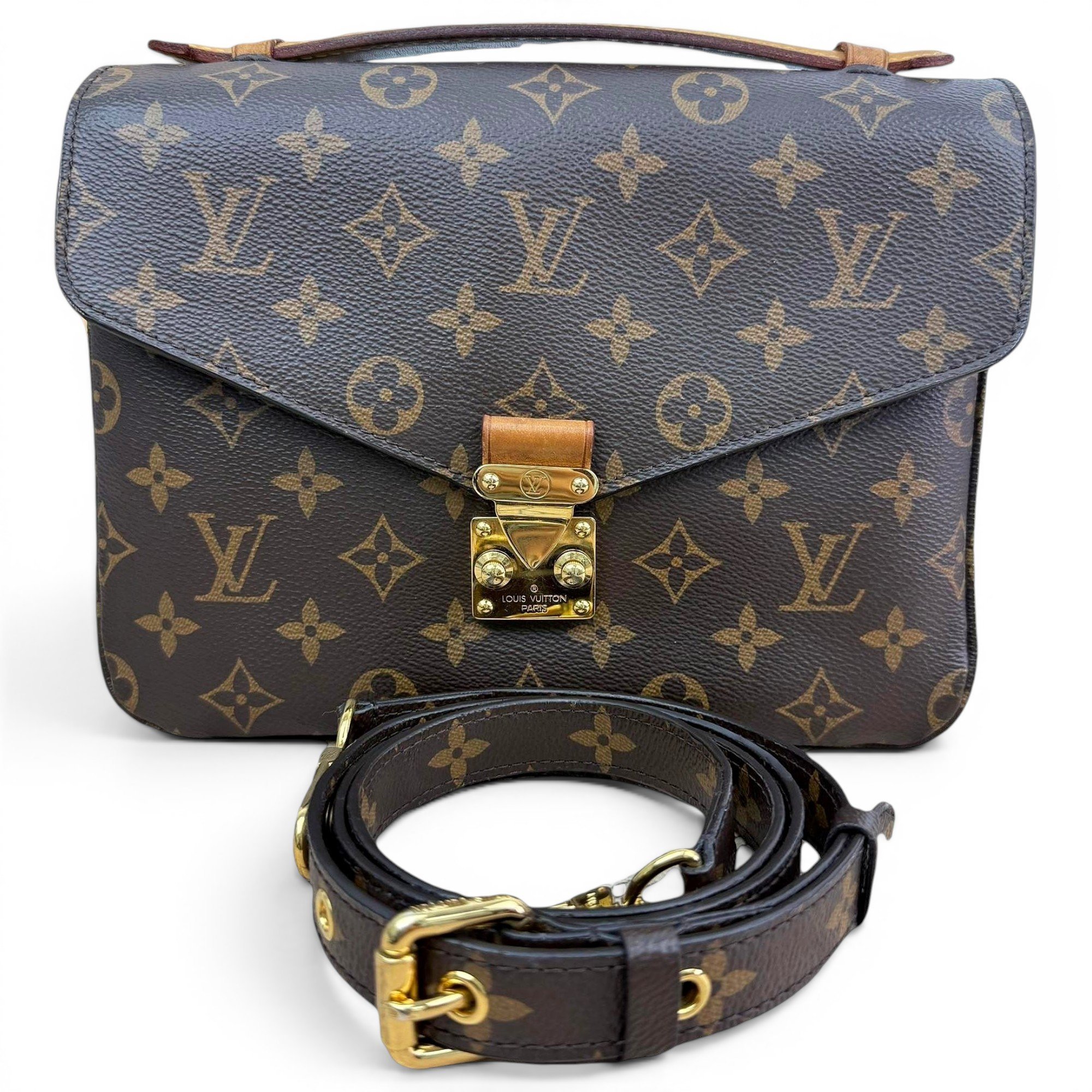 Metis leather handbag