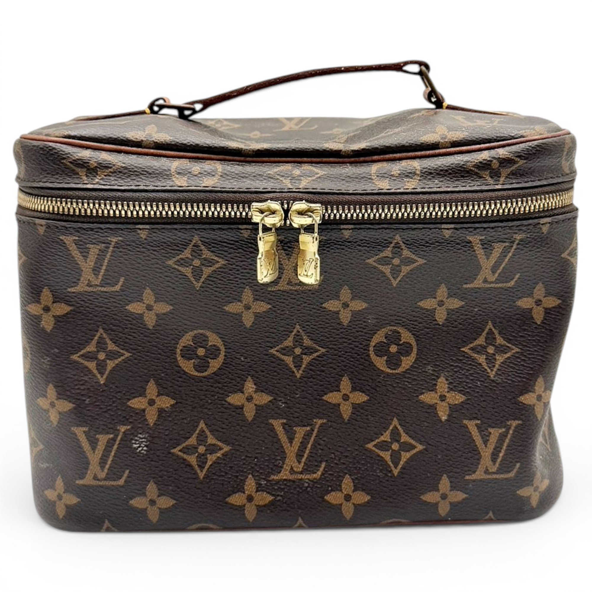 Nice cloth vanity case