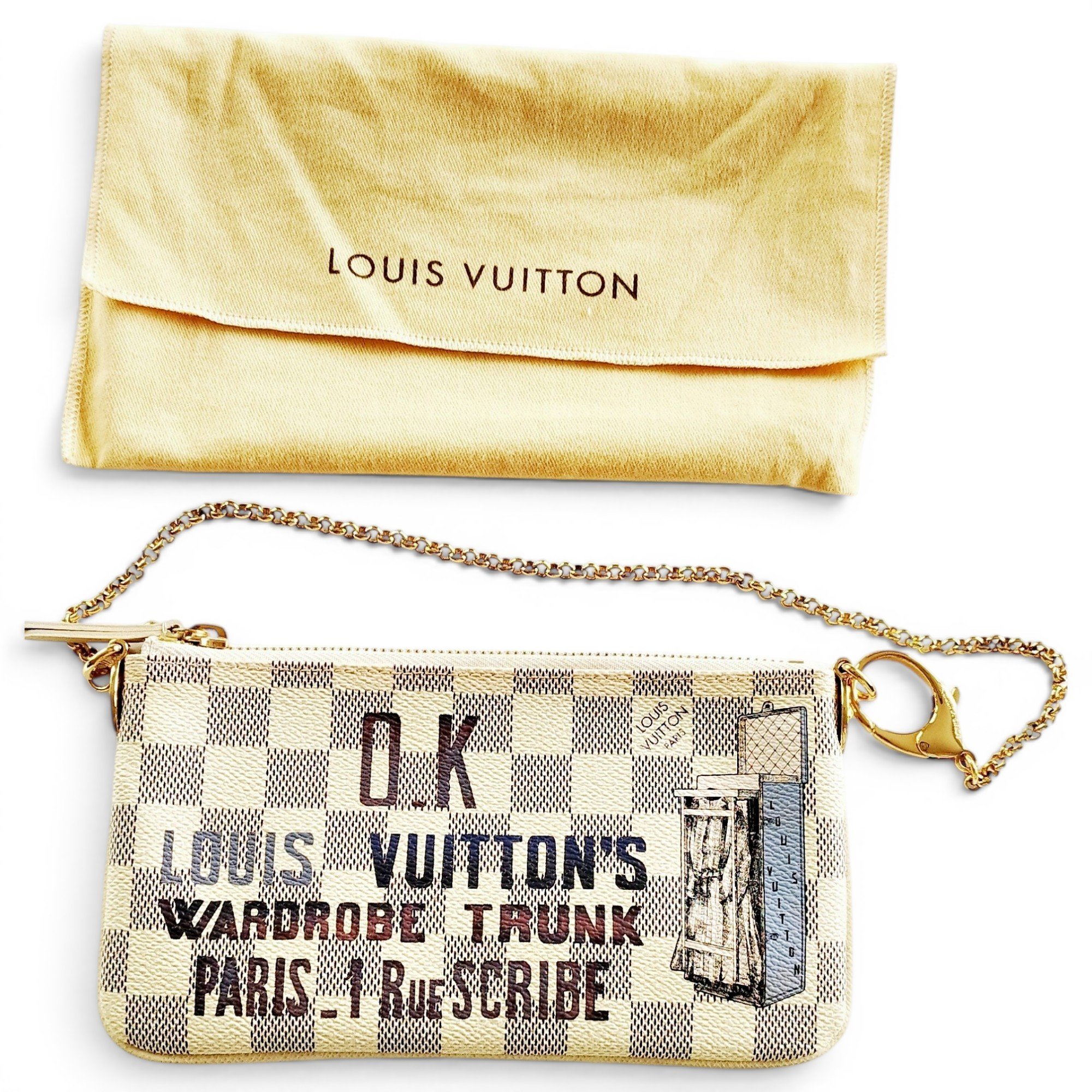 Louis Vuitton Leather clutch bag
