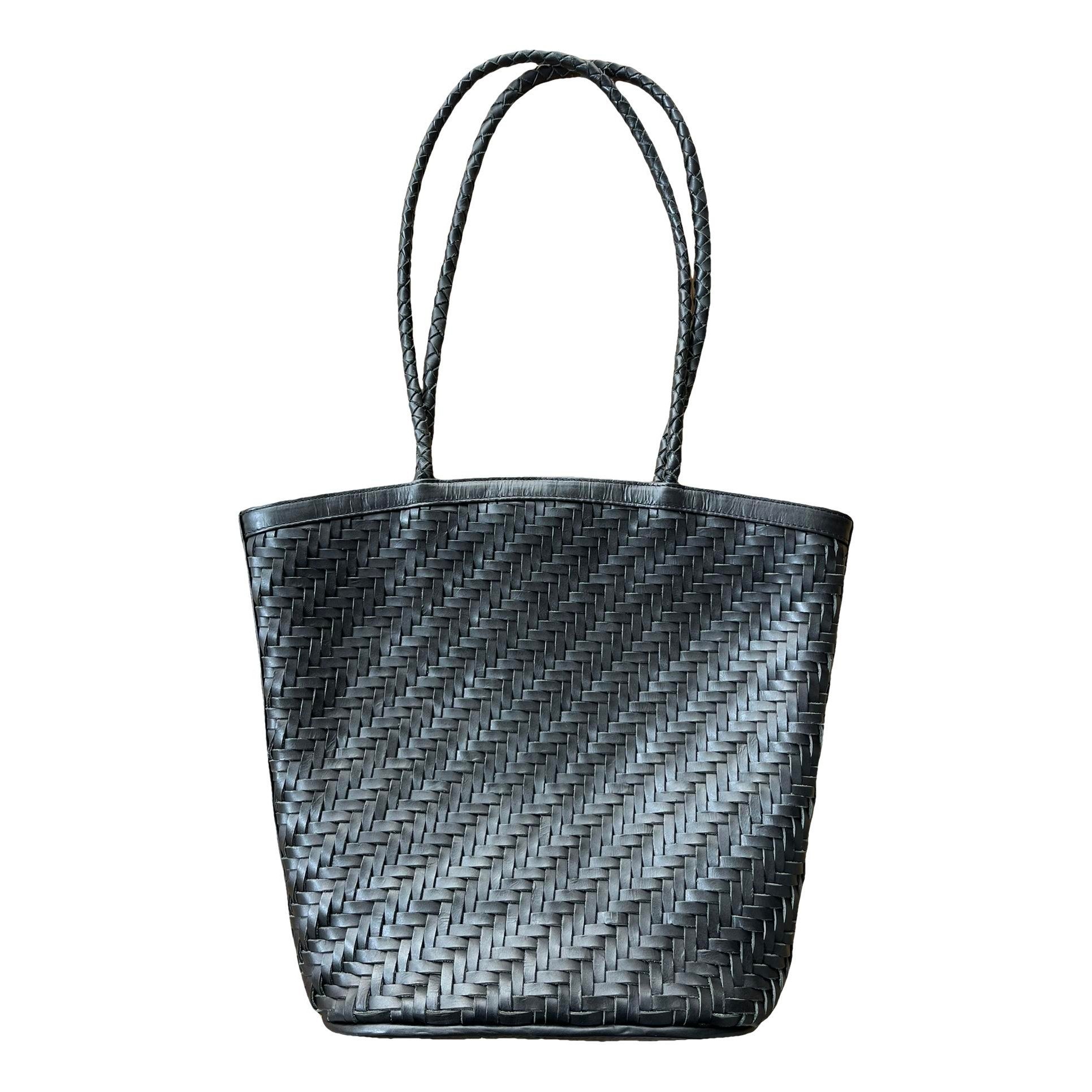 Leather tote