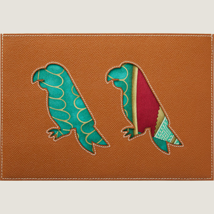 Random Passport Holder