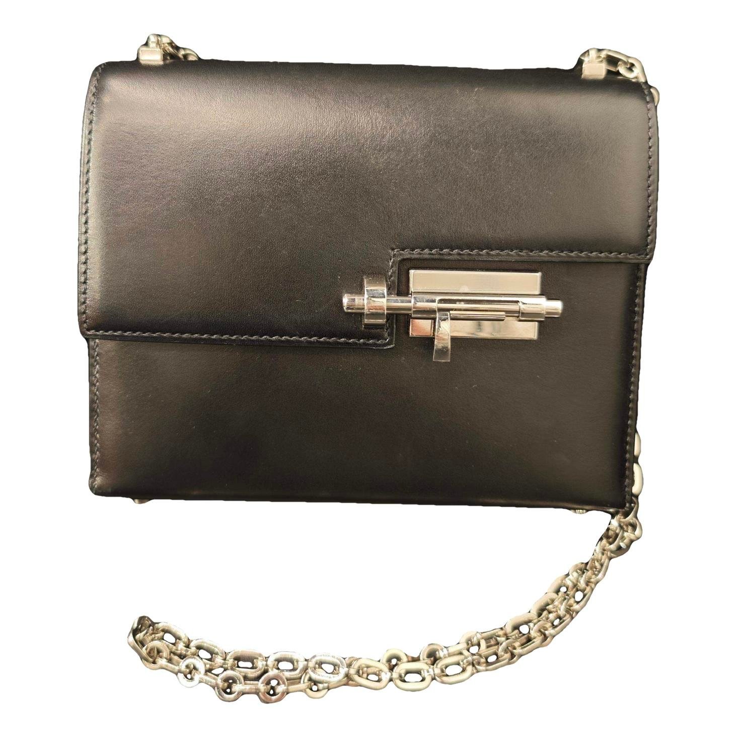 Verrou leather handbag