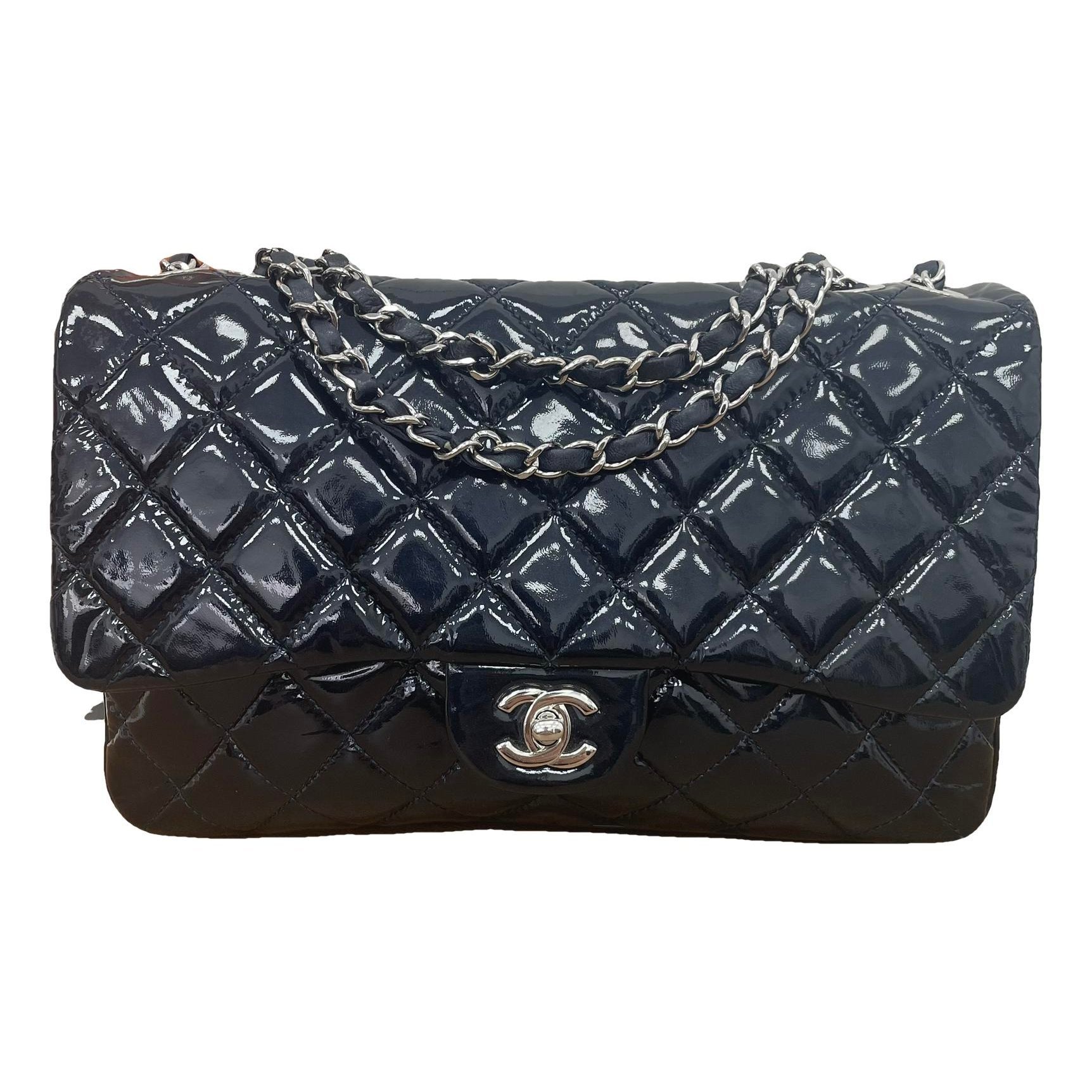 Timeless/Classique patent leather handbag