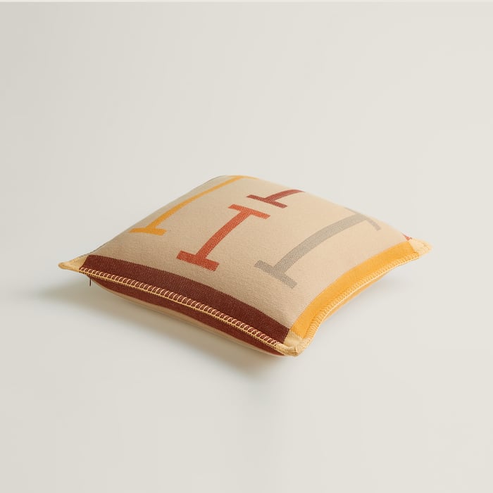 Hi Pillow