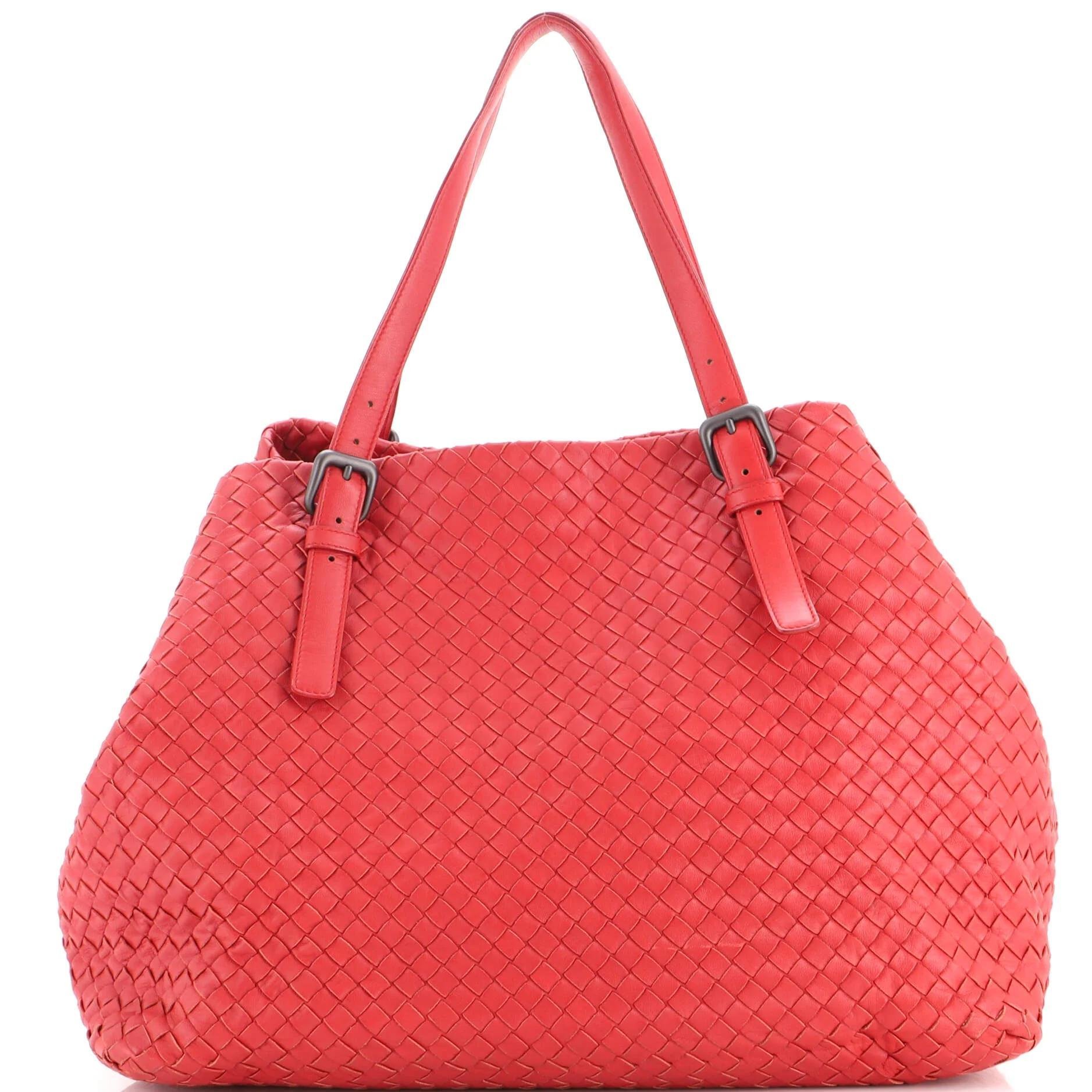 Leather tote