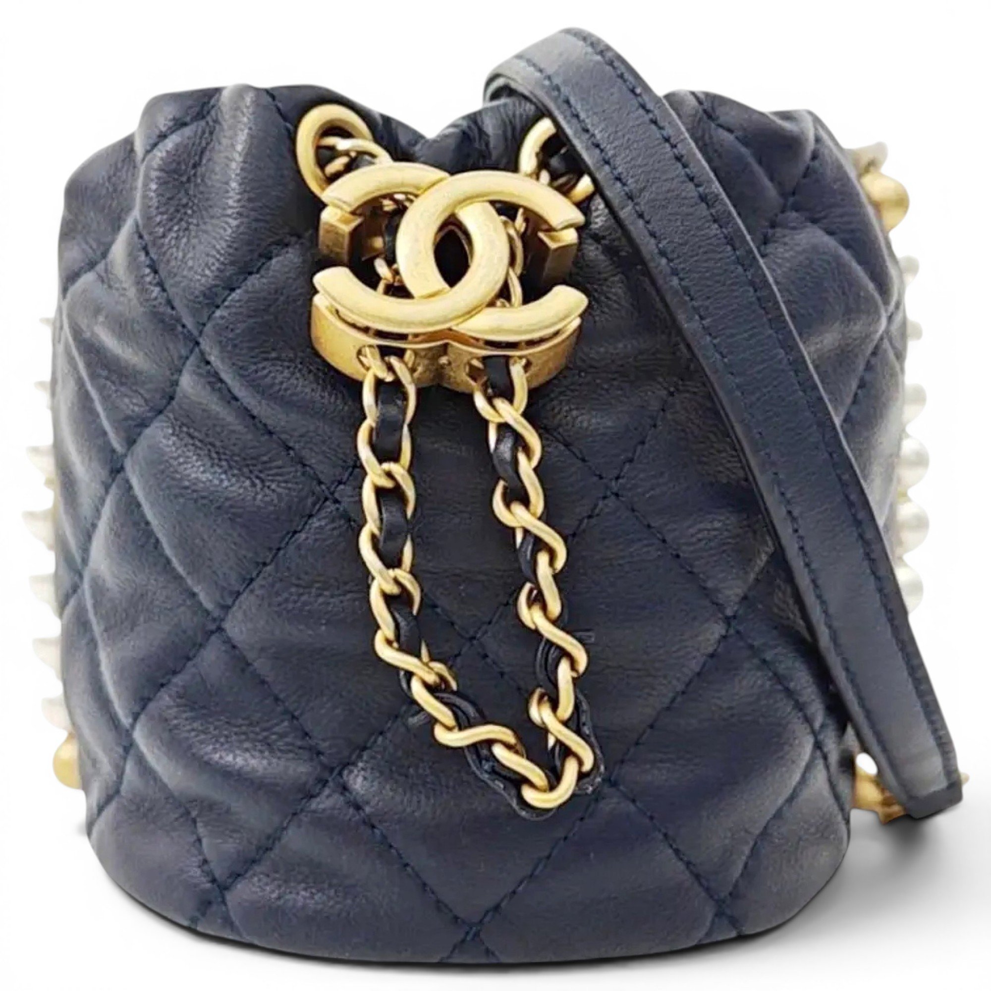 Gabrielle Bucket leather handbag