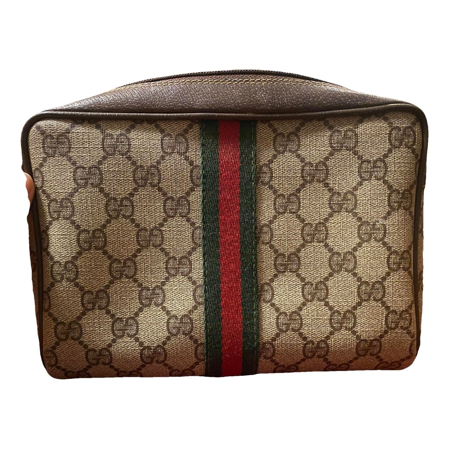 Clutch bag