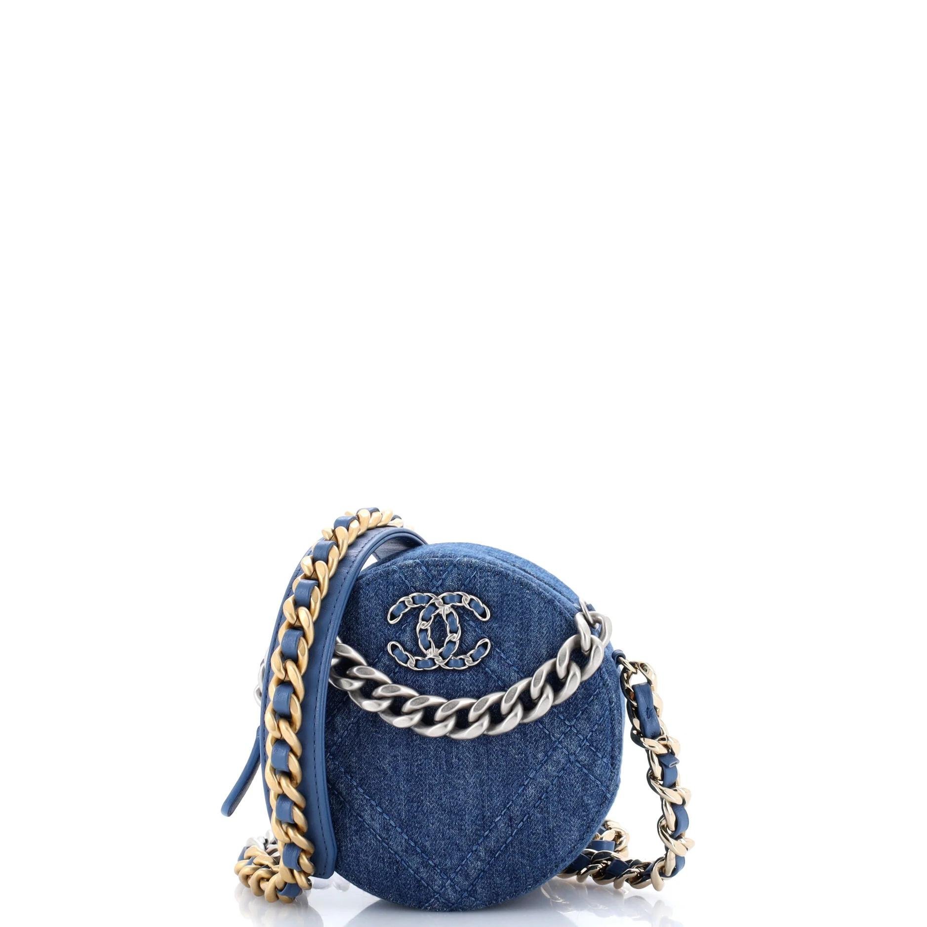 Crossbody bag