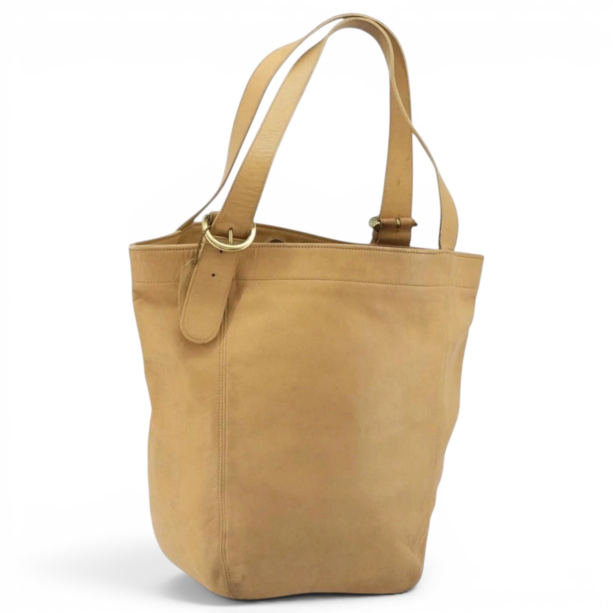 Leather tote