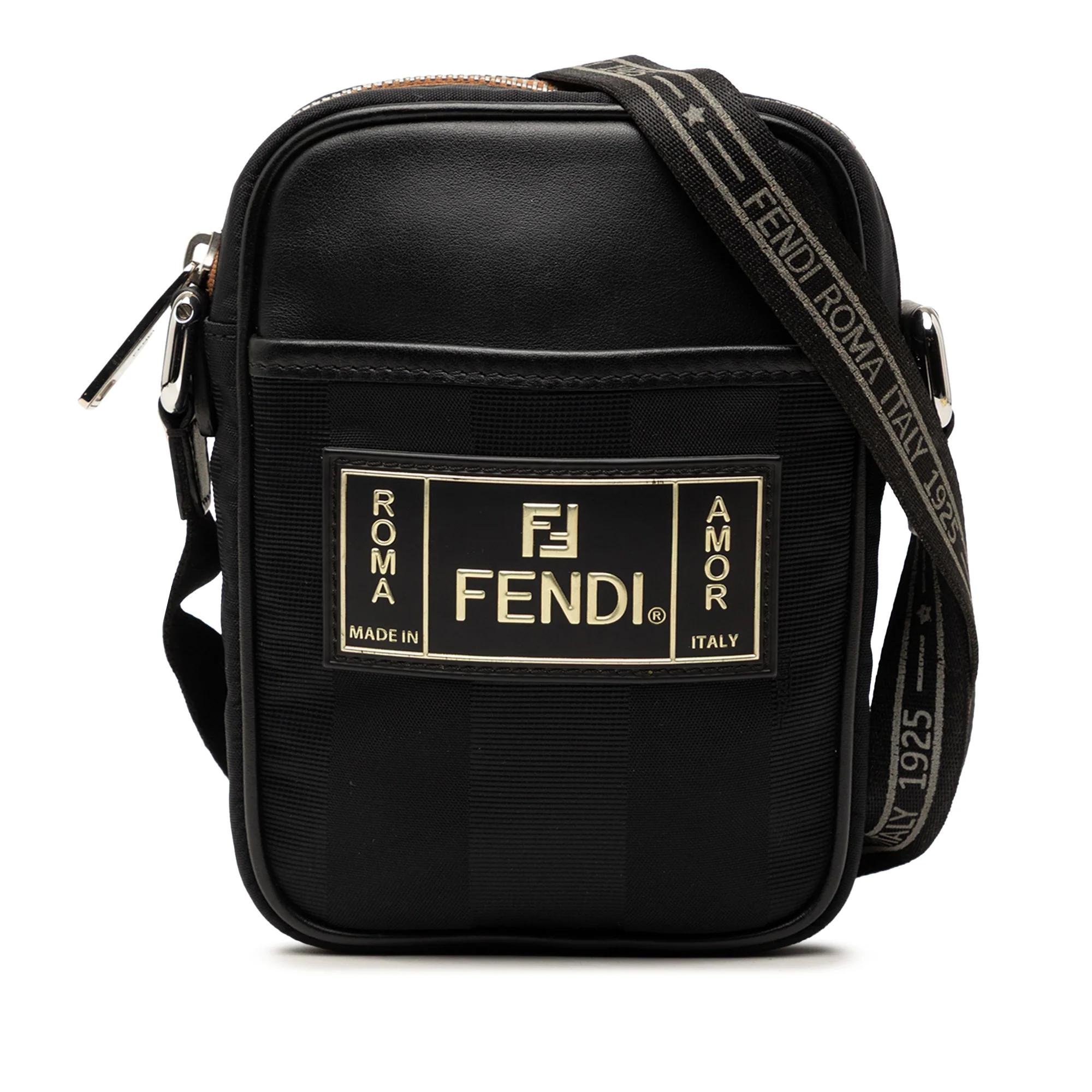 Pocket handbag