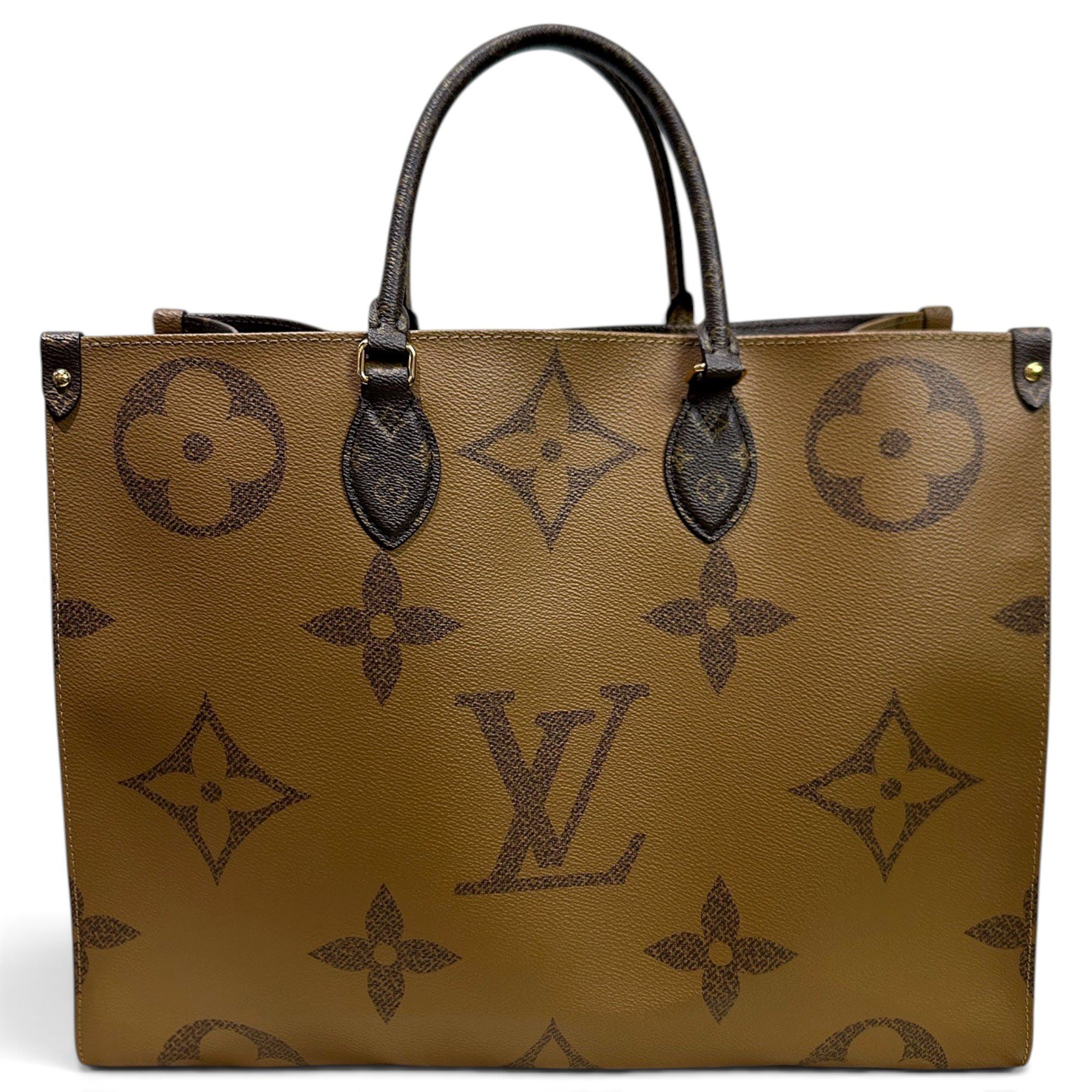 Onthego leather handbag