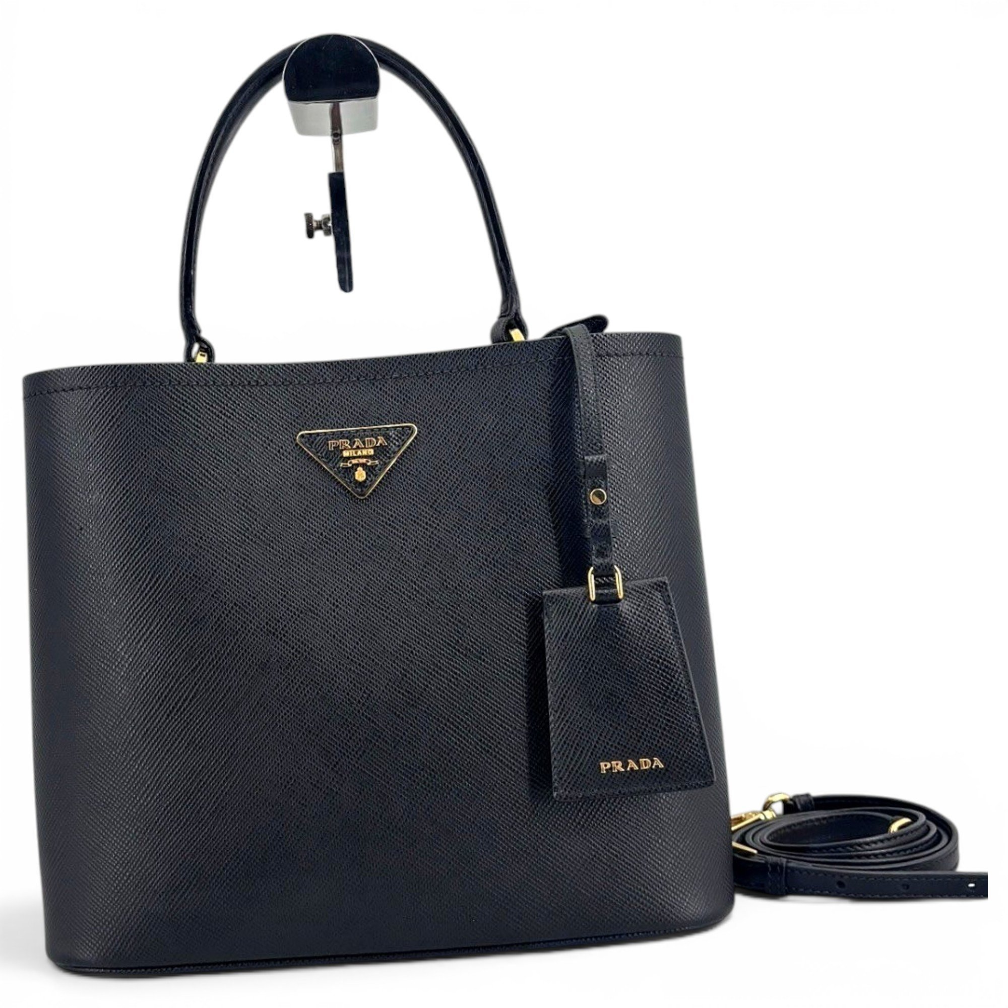 Panier leather handbag