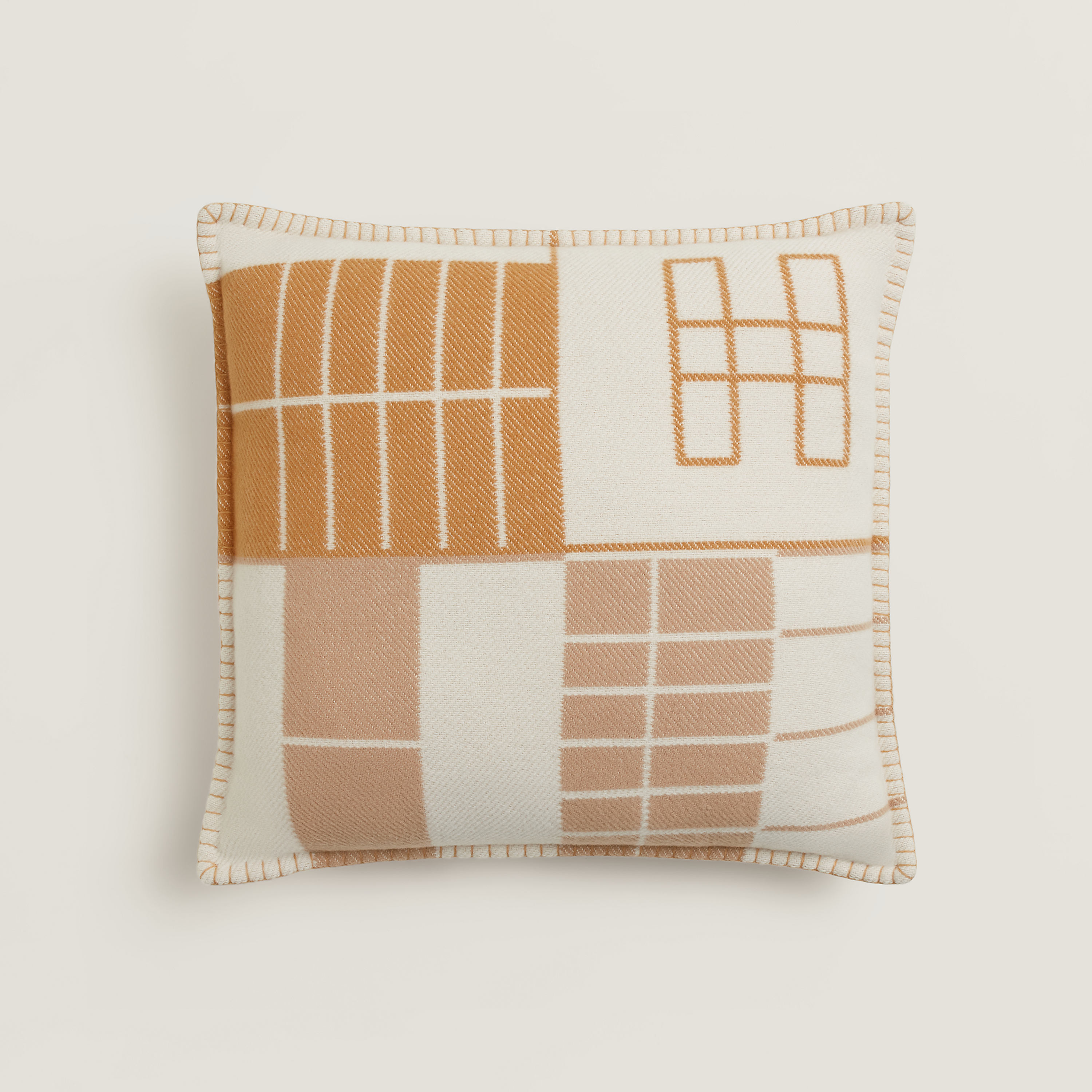 Atelier d'Artiste pillow