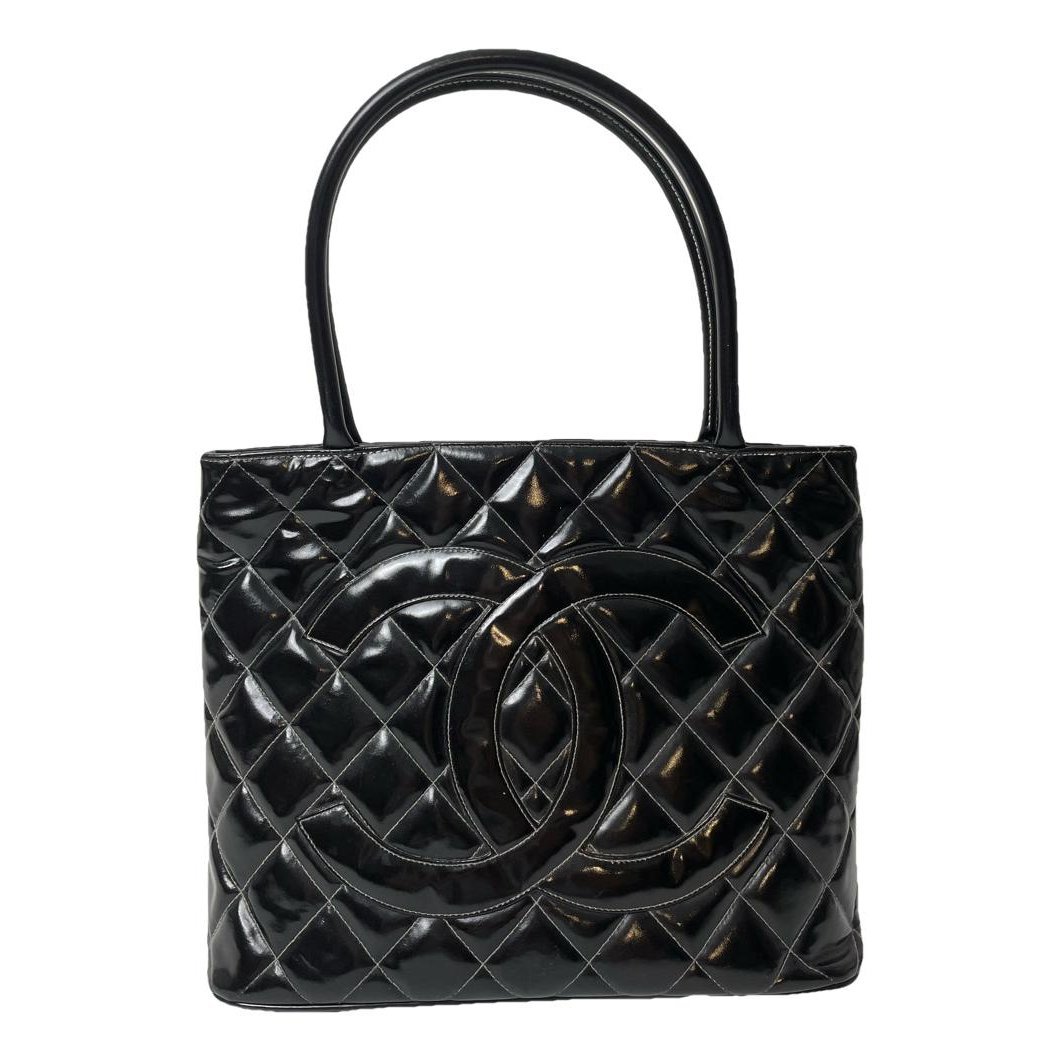 Médaillon leather tote