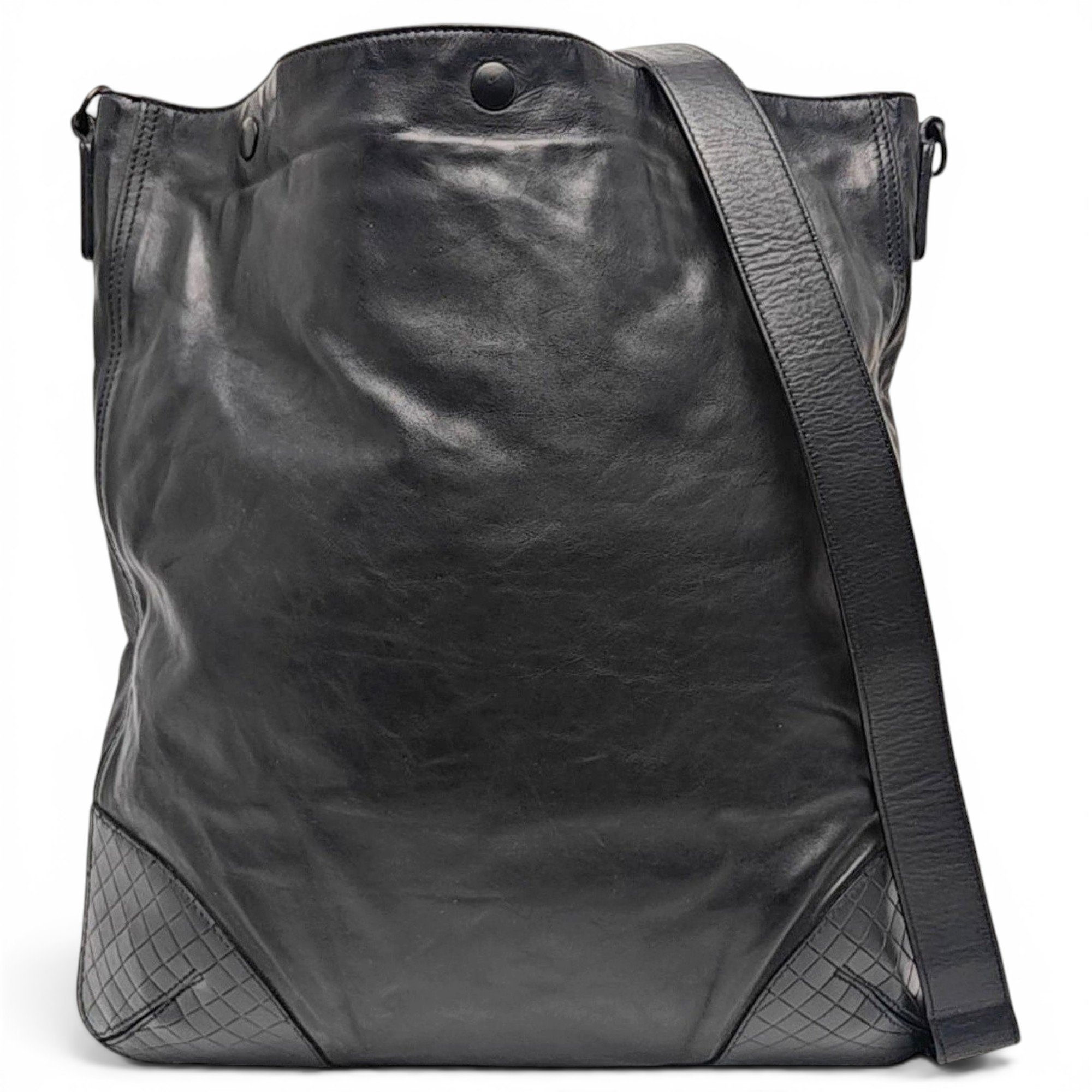 Leather handbag