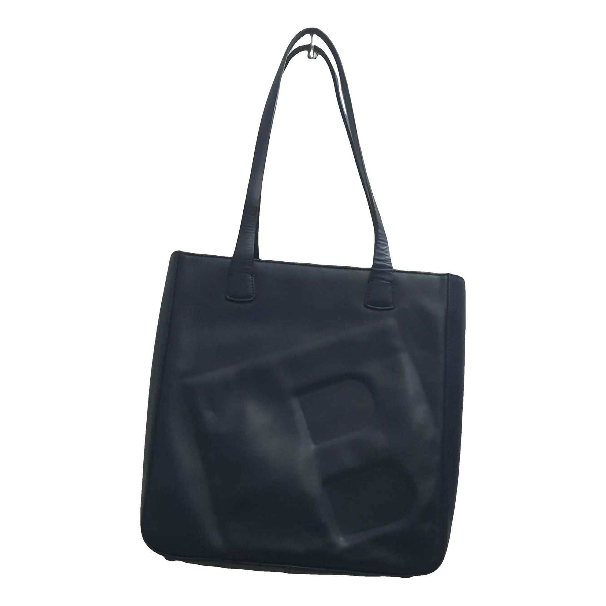 Leather tote