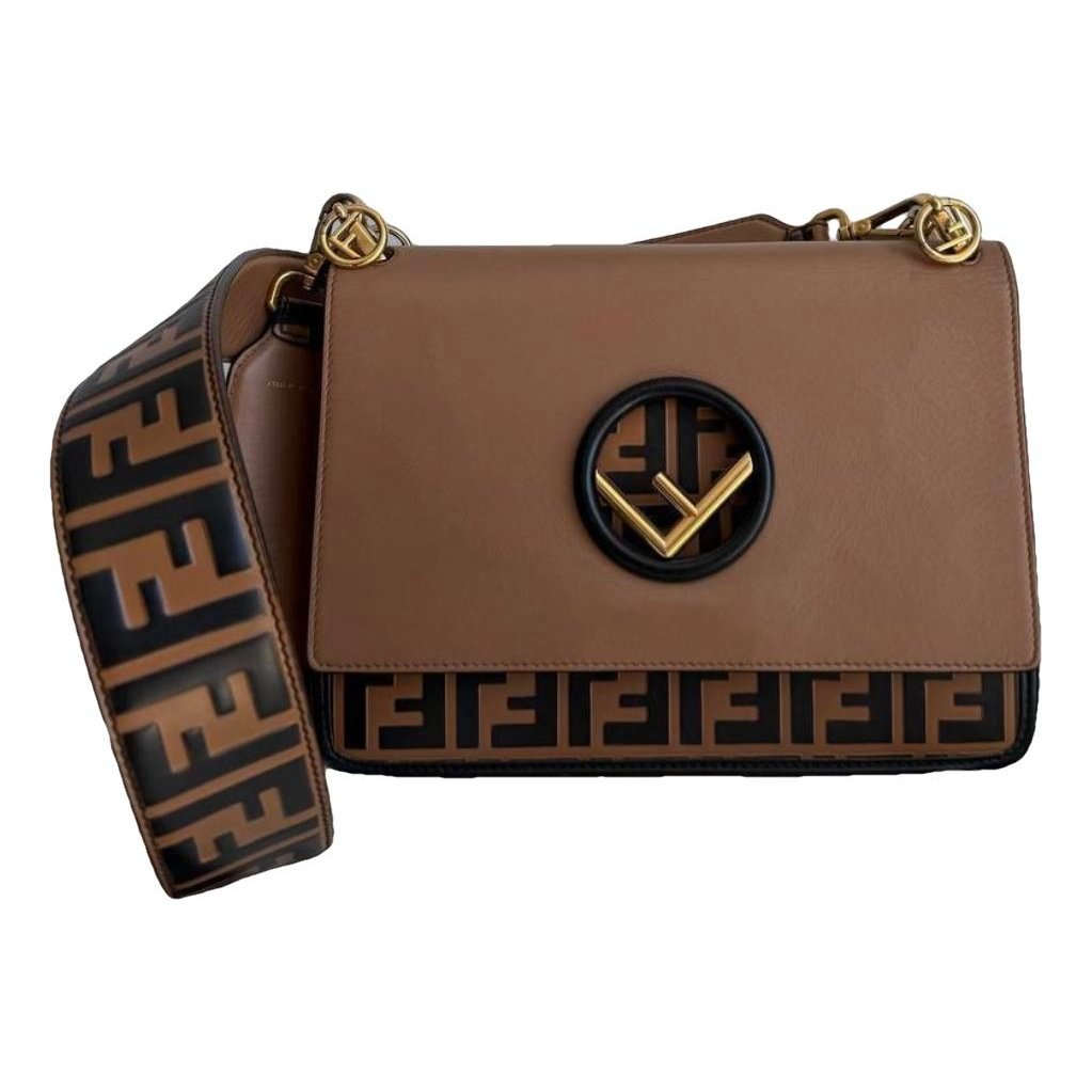Kan I Logo leather handbag