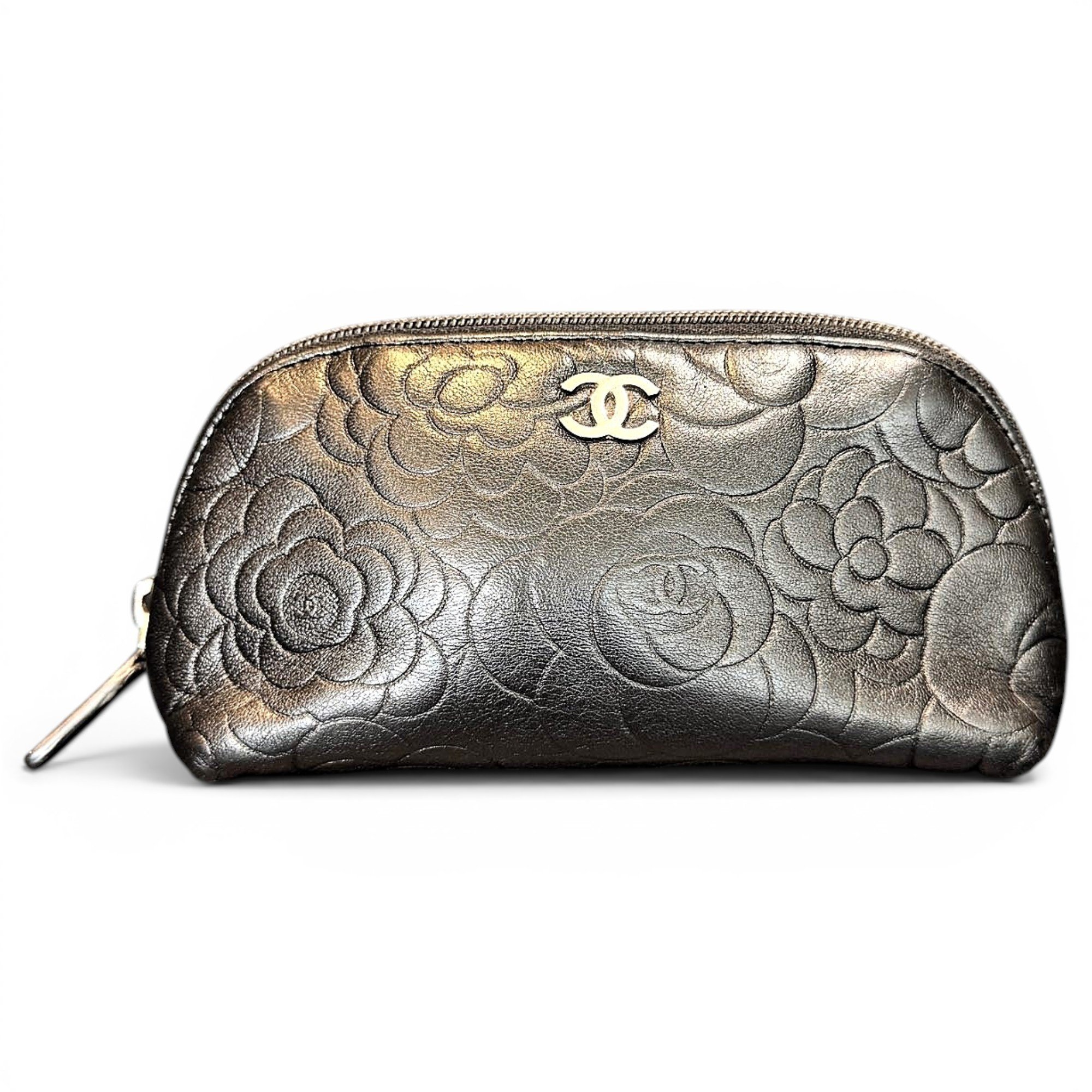 Leather clutch bag