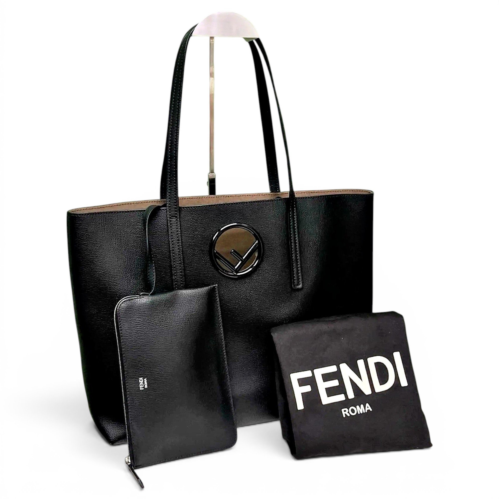 Logo Shopper Tote leather handbag