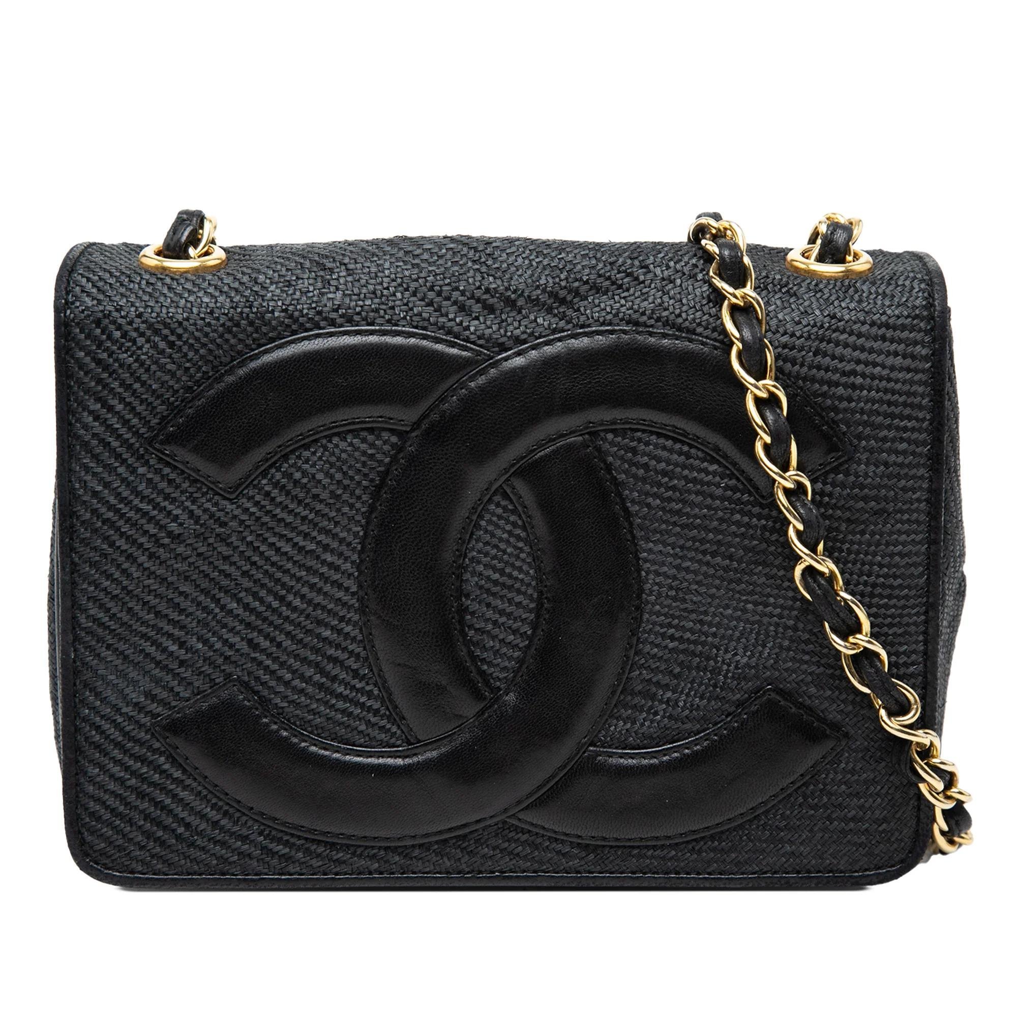 Timeless/Classique leather crossbody bag