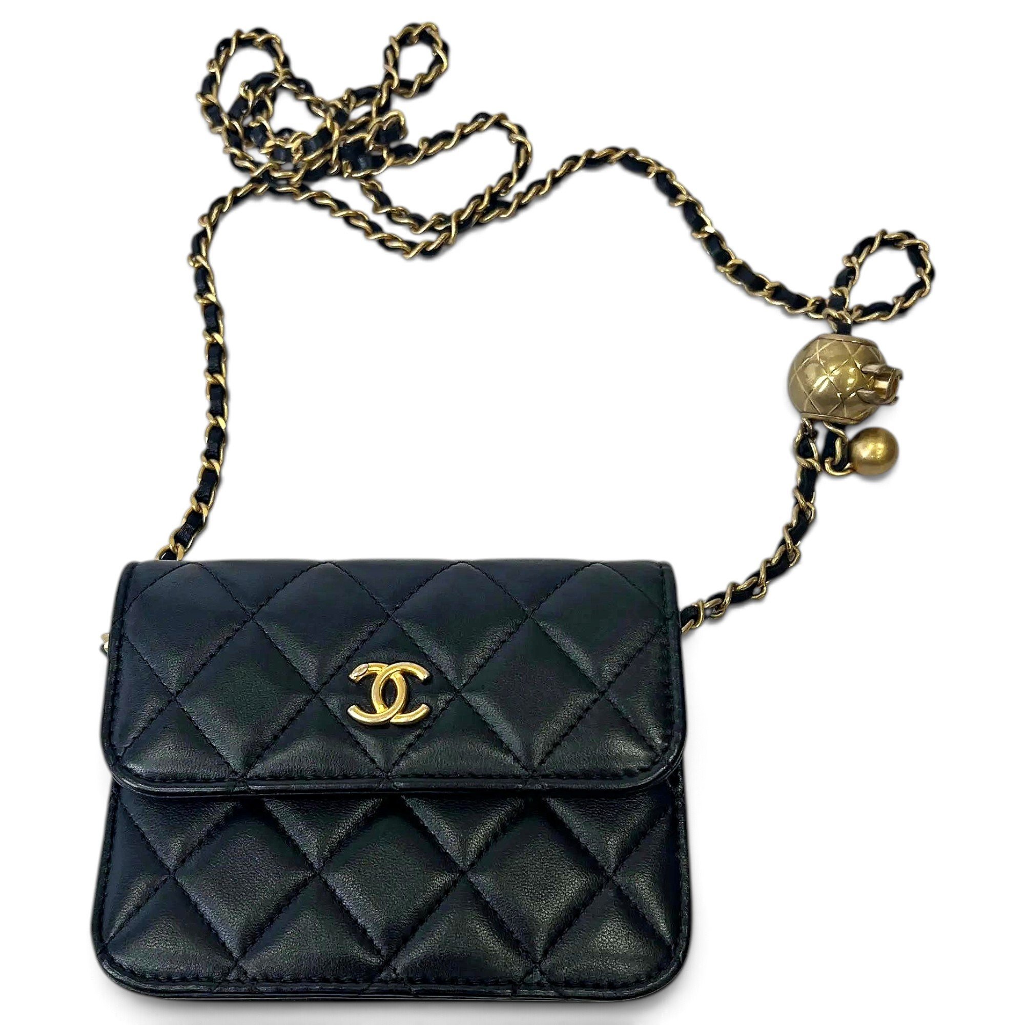 Wallet On Chain leather crossbody bag