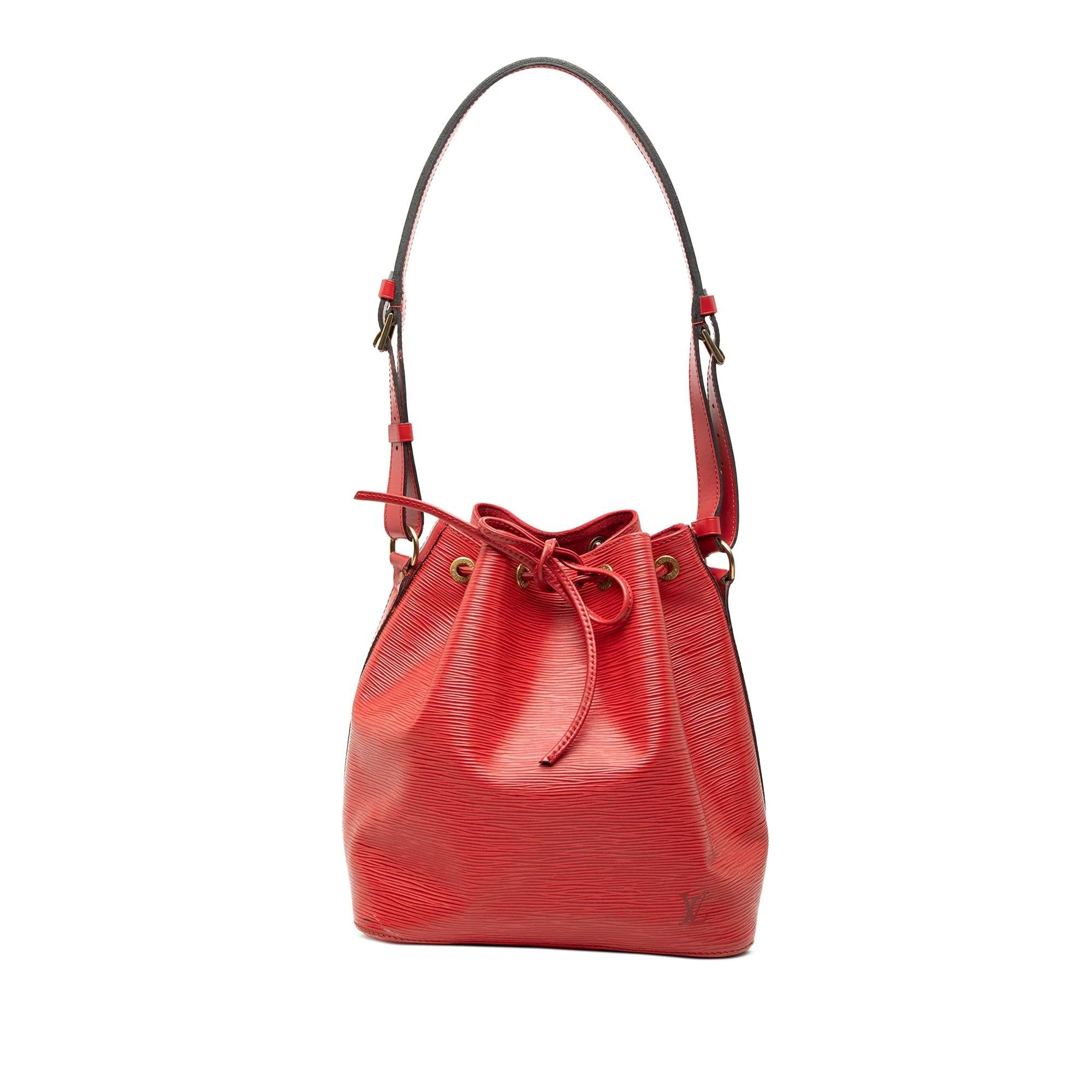 Bucket leather bag