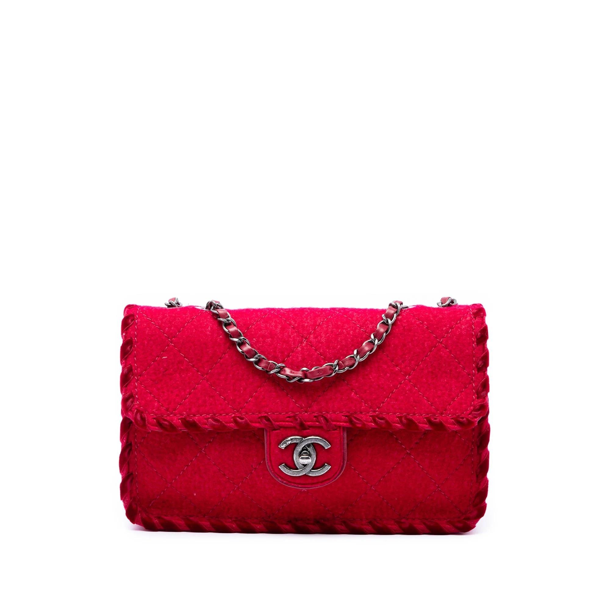 Wool handbag