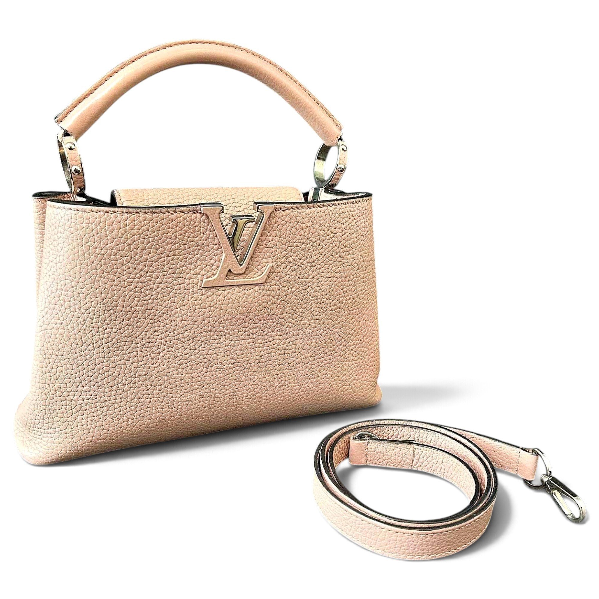 Capucines leather handbag