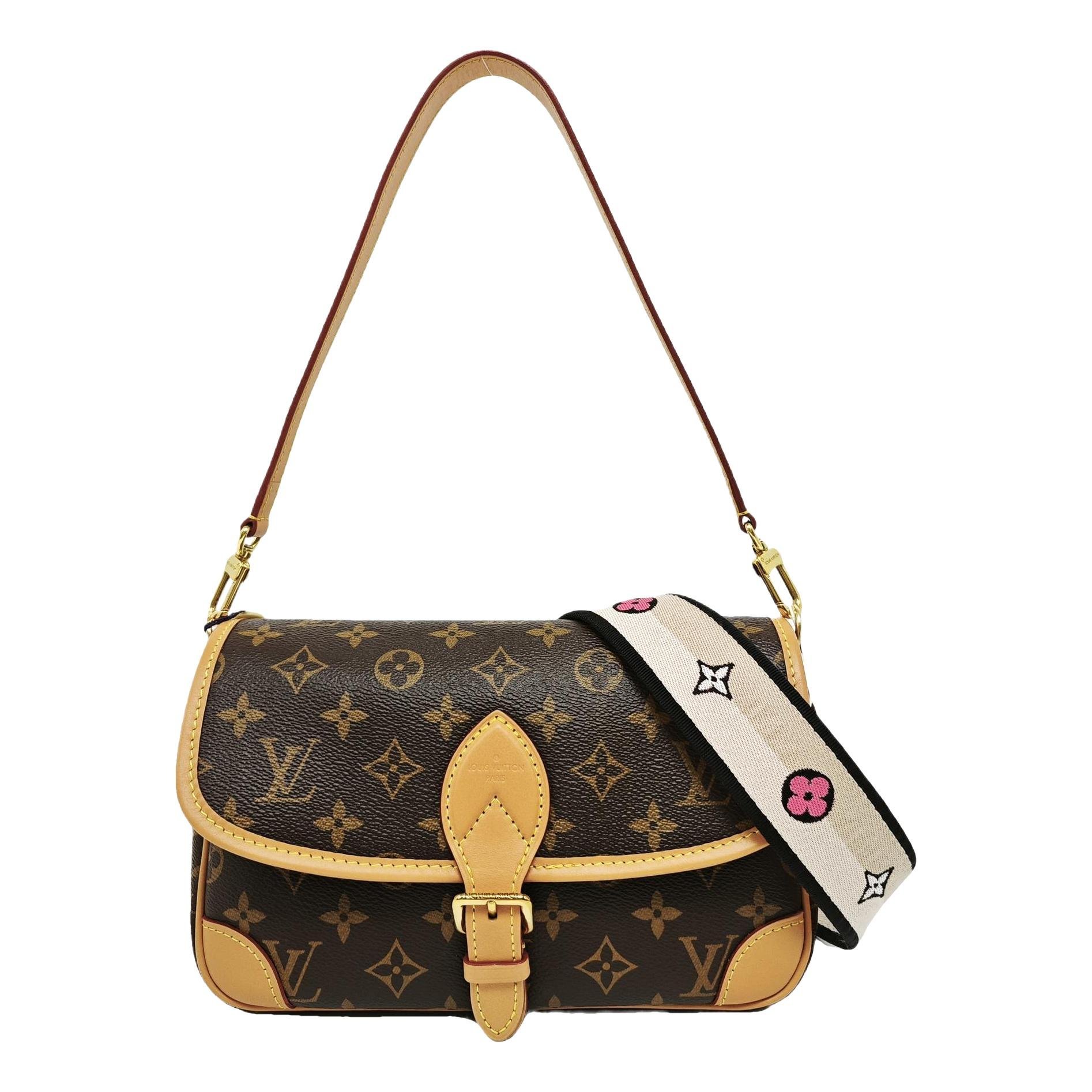 Diane leather crossbody bag