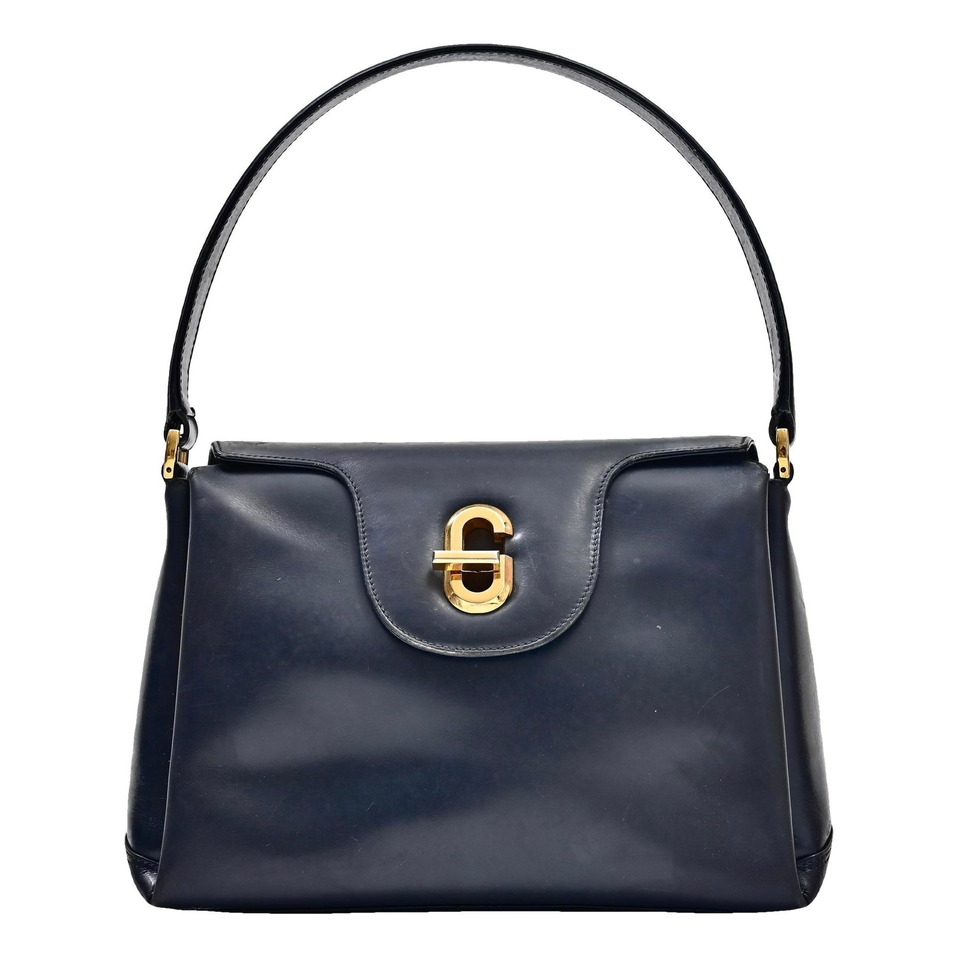 D-Ring leather handbag