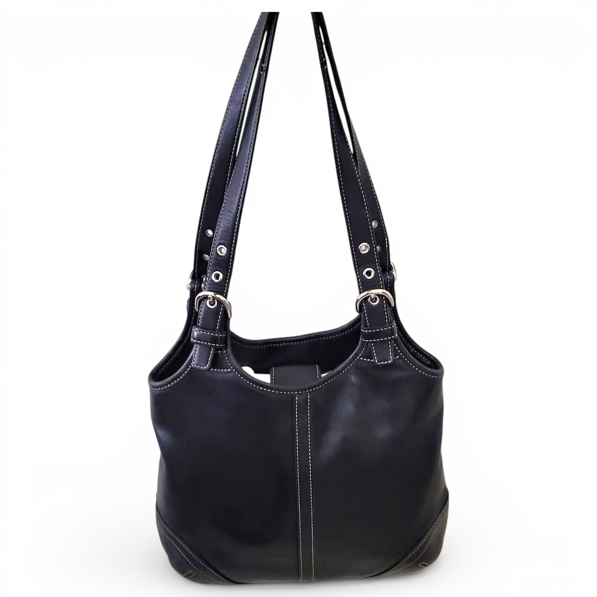 Leather handbag