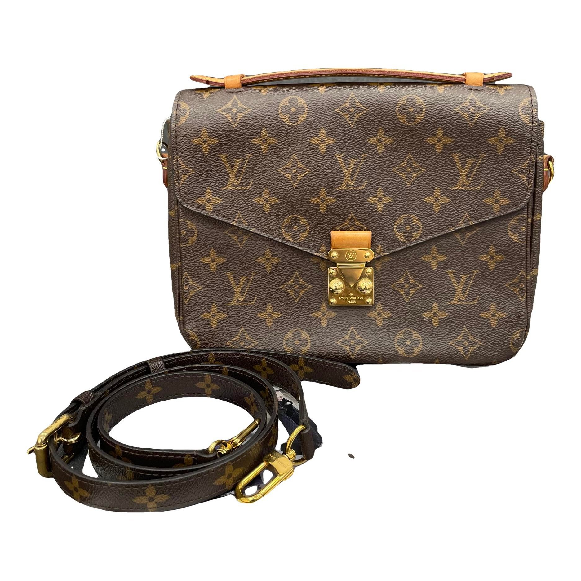 Metis leather handbag