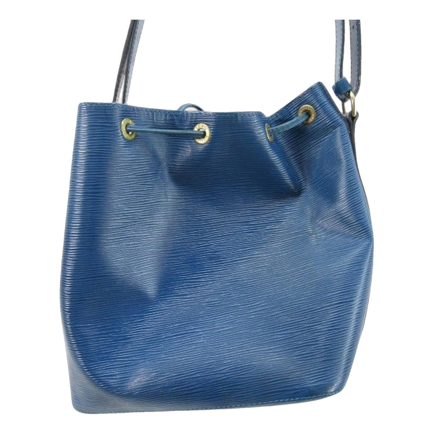 Noé leather crossbody bag