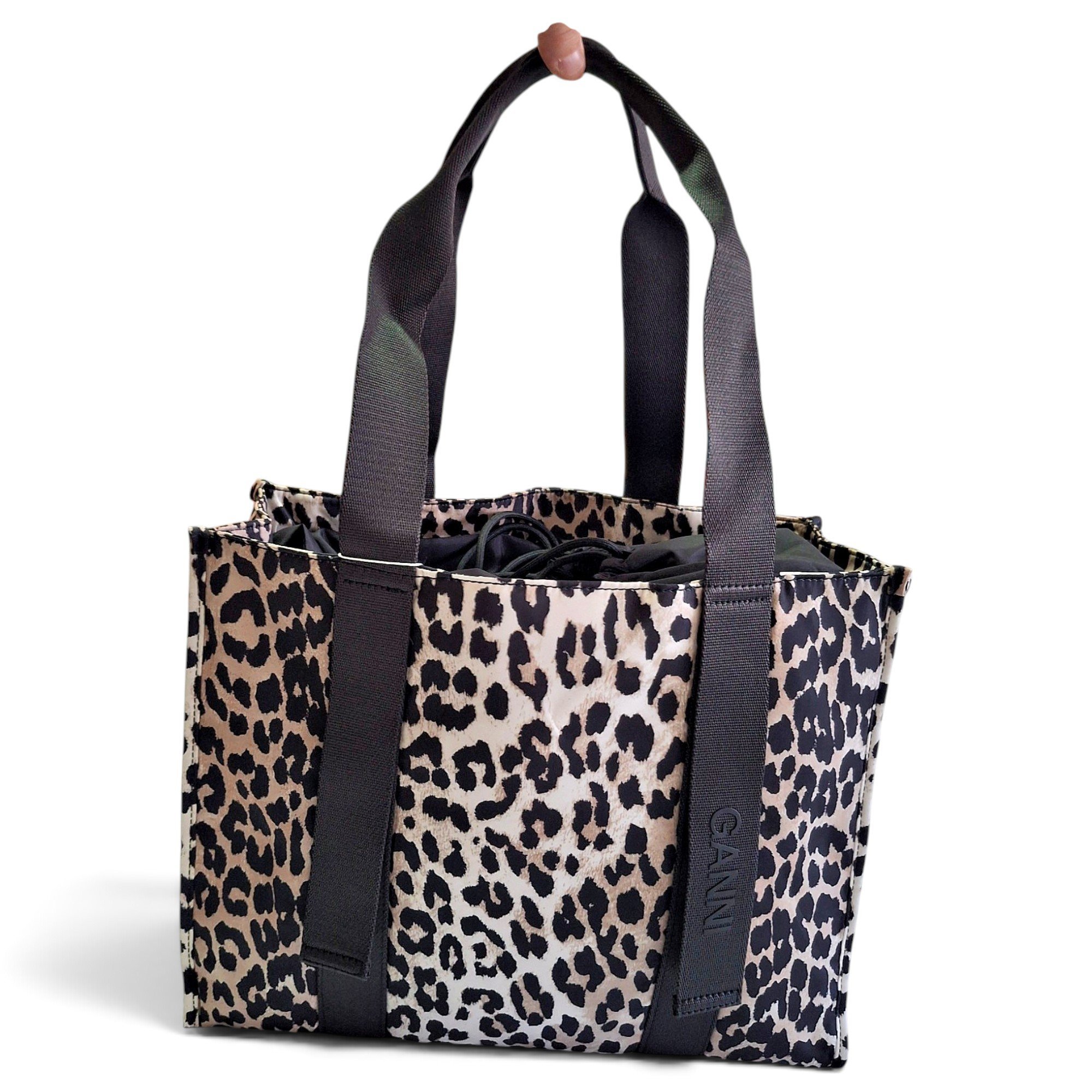 Tote