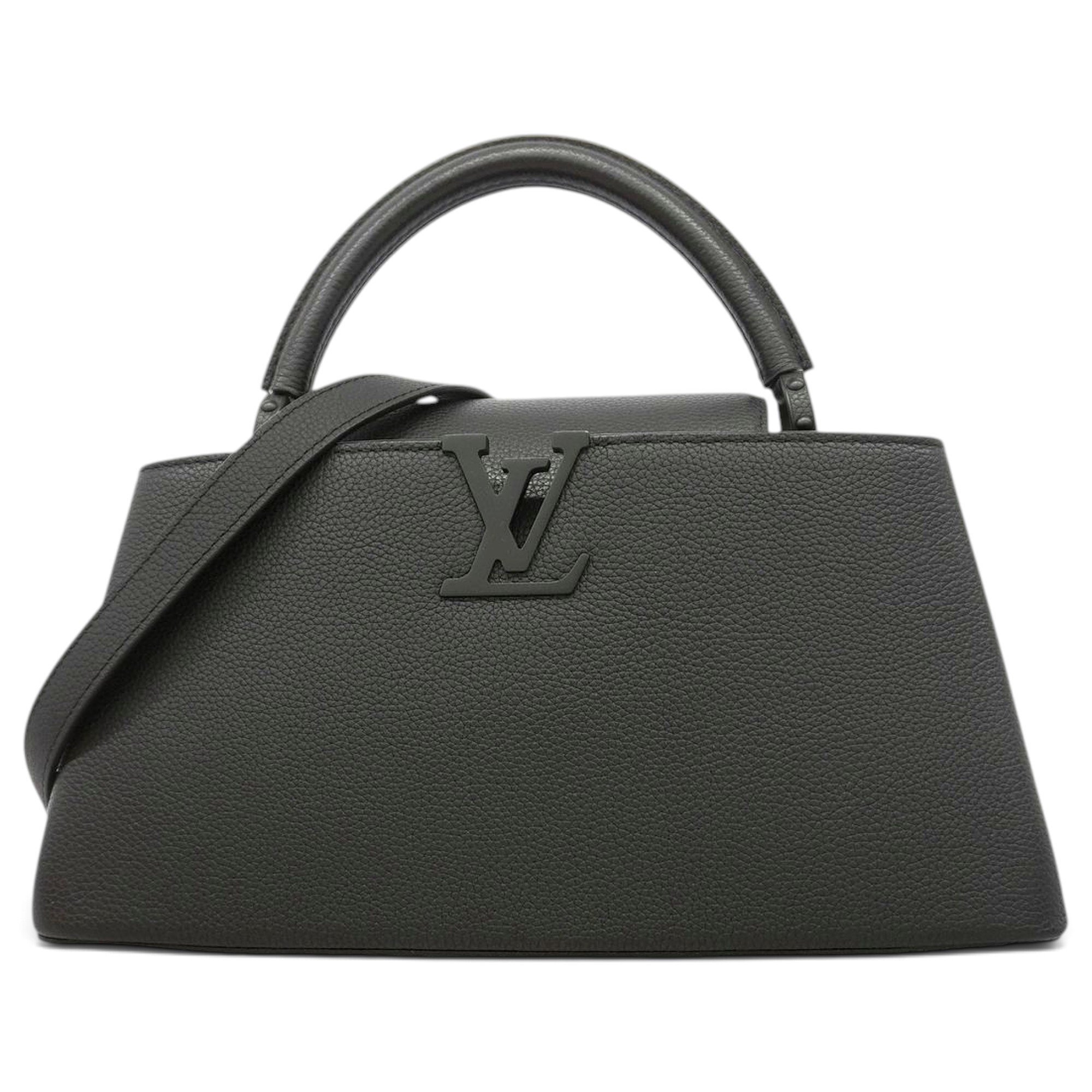 Capucines leather handbag