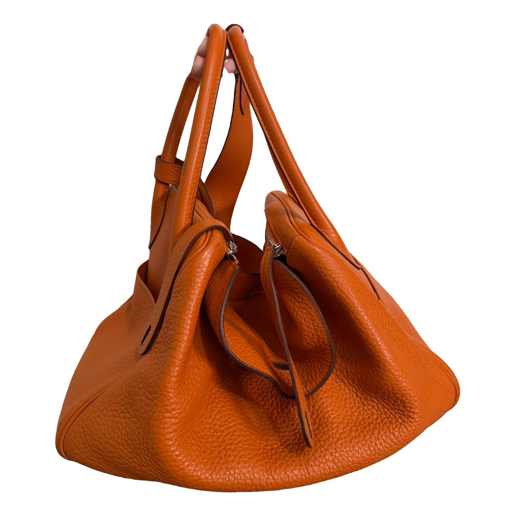 Lindy leather handbag