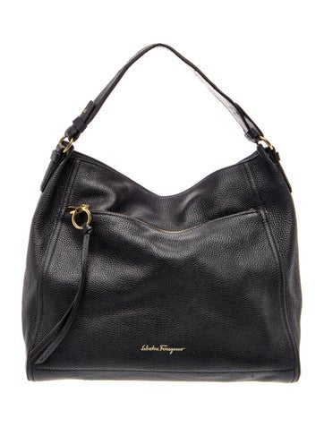 Gancio Shoulder Bag