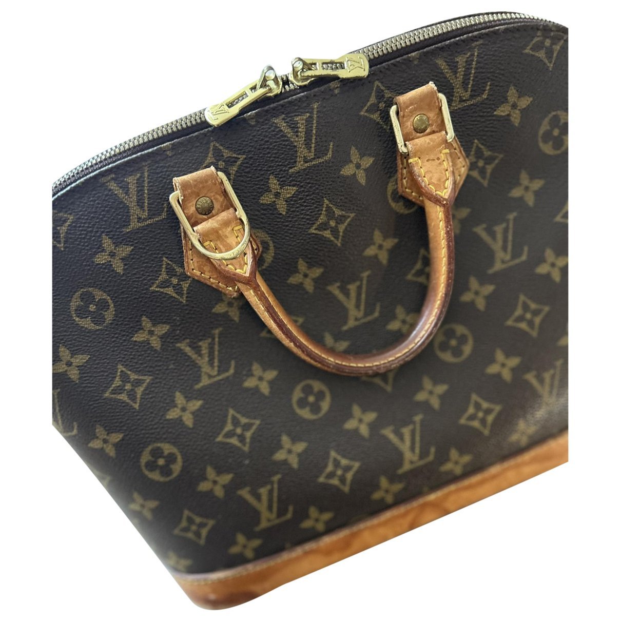 Alma leather handbag