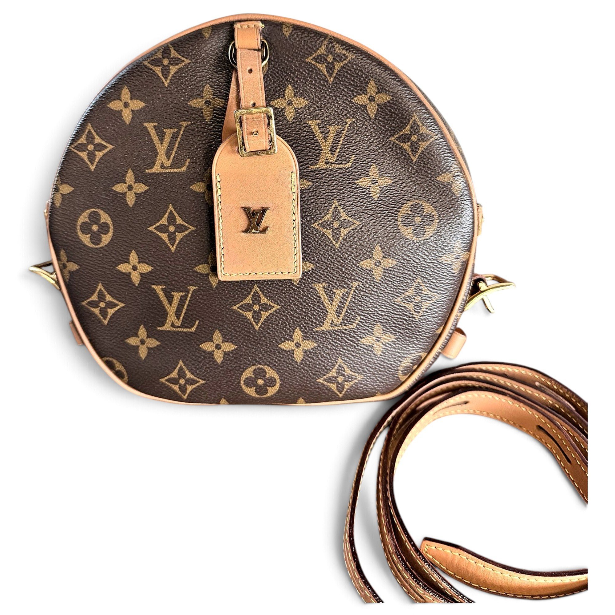 Boîte chapeau souple leather handbag