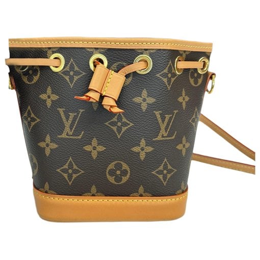 Nano Noé leather crossbody bag