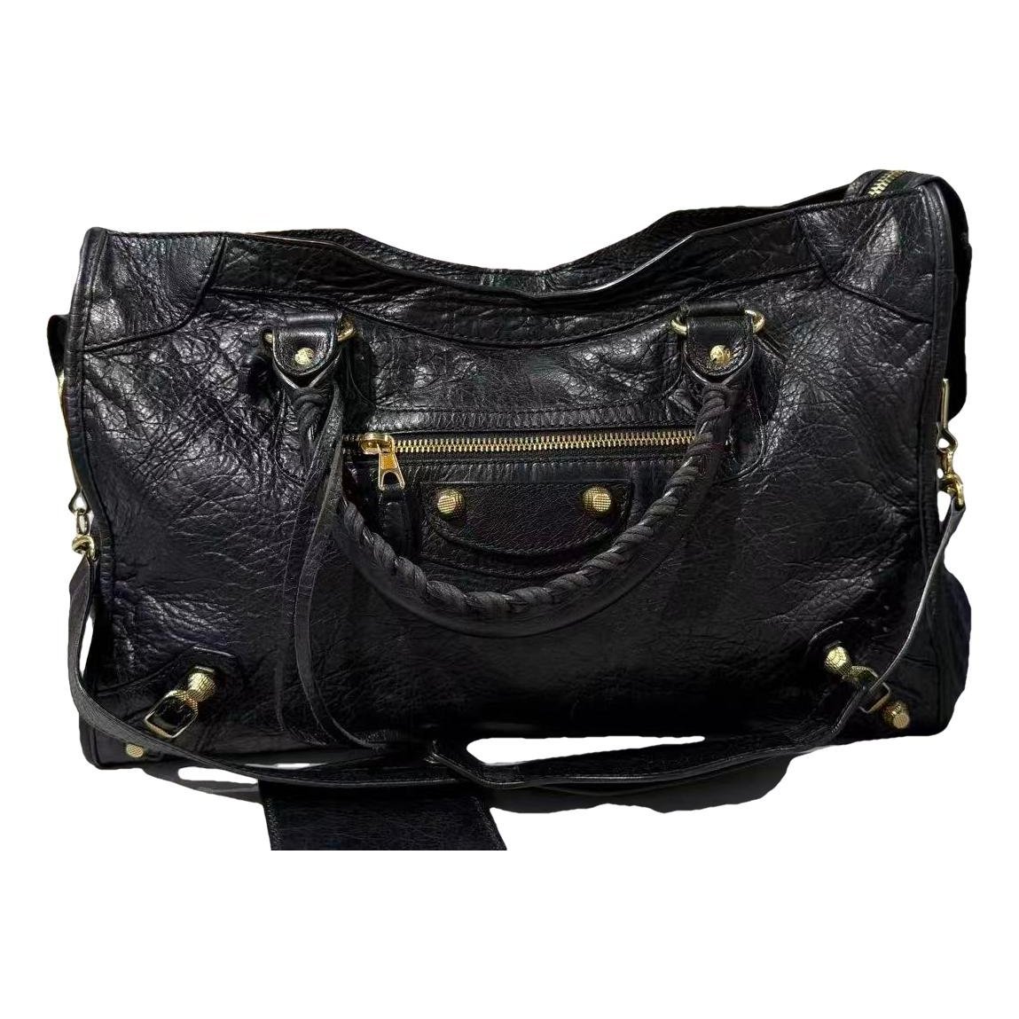 City leather handbag