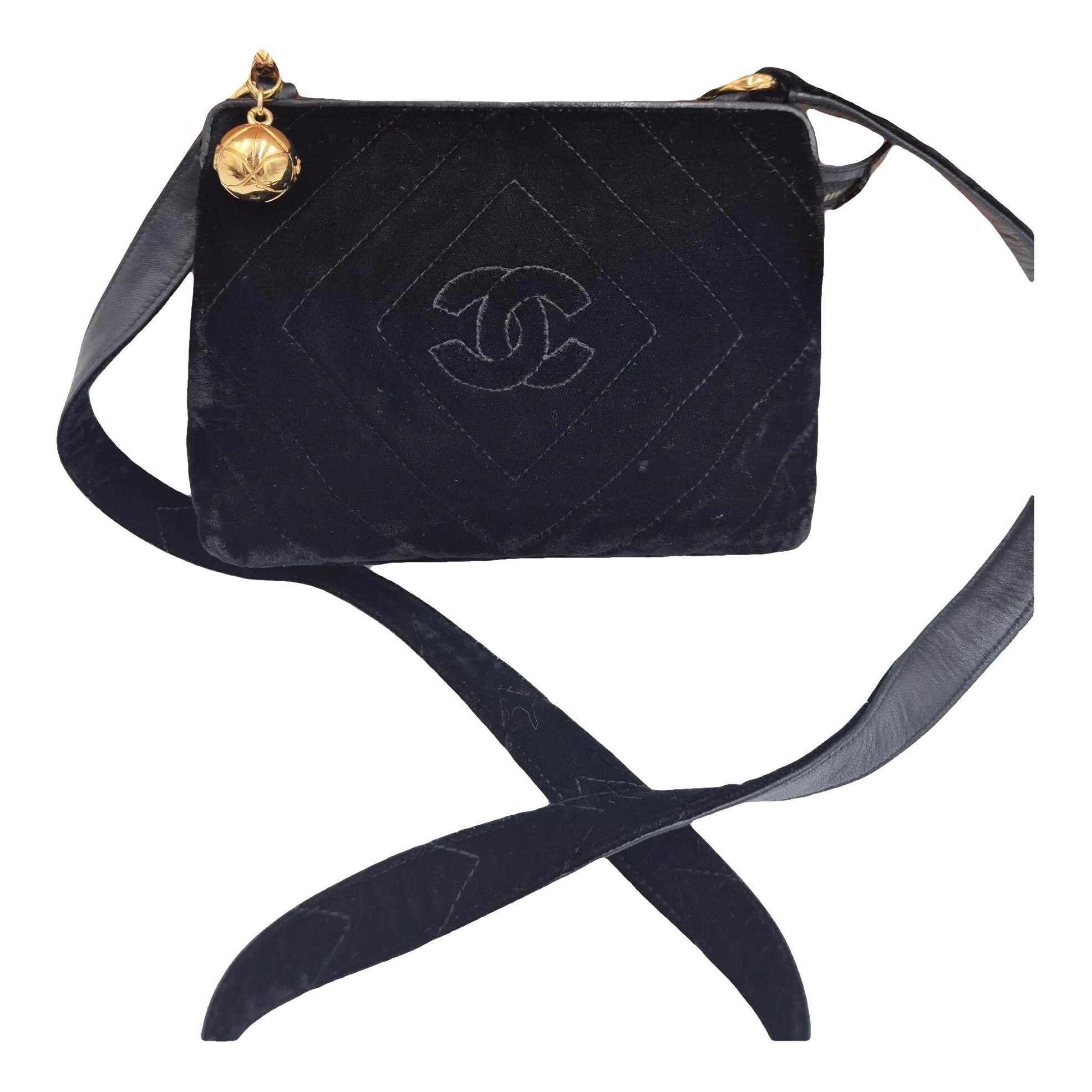 Timeless/Classique velvet crossbody bag
