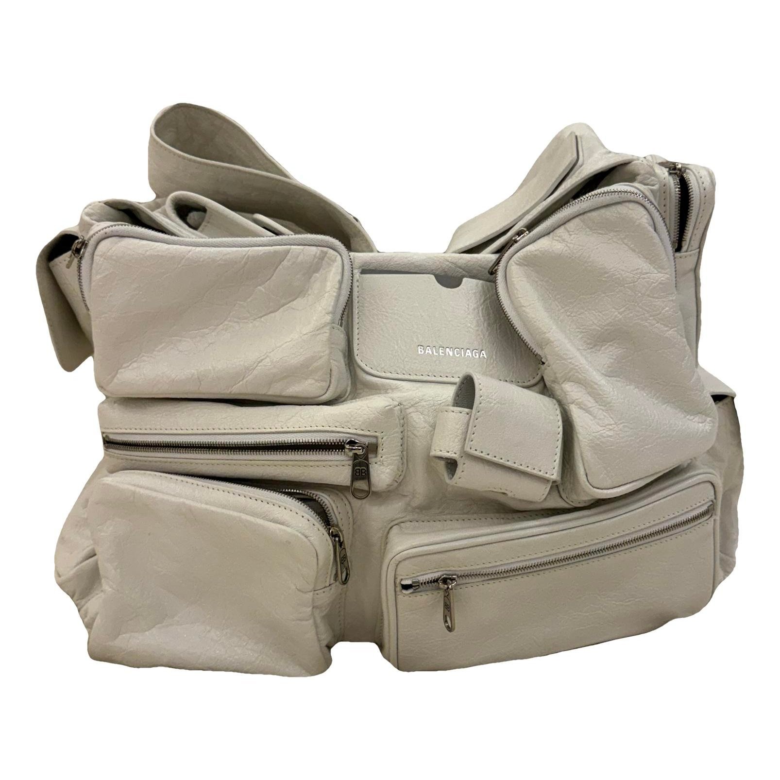 Superbusy leather handbag