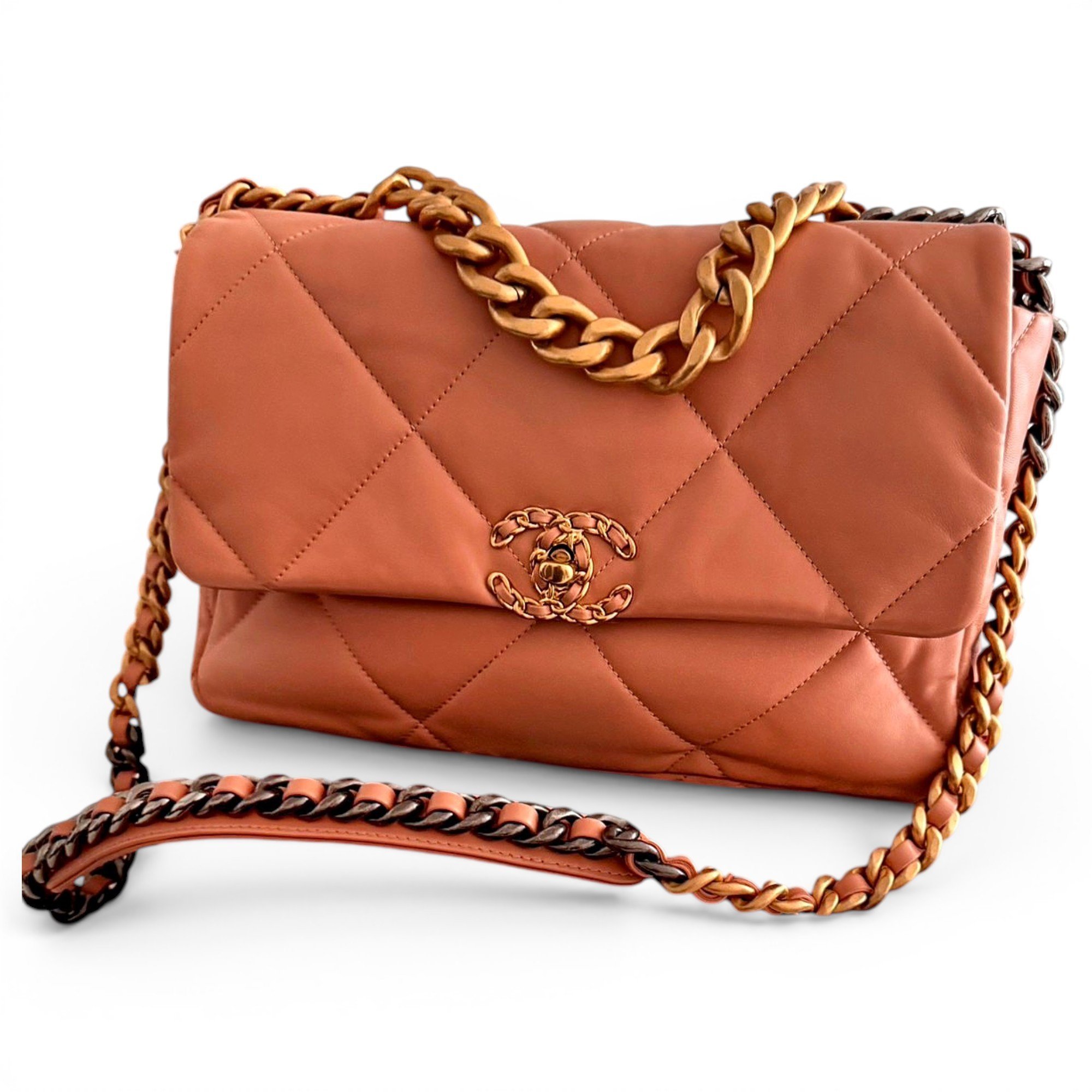 Chanel 19 leather handbag
