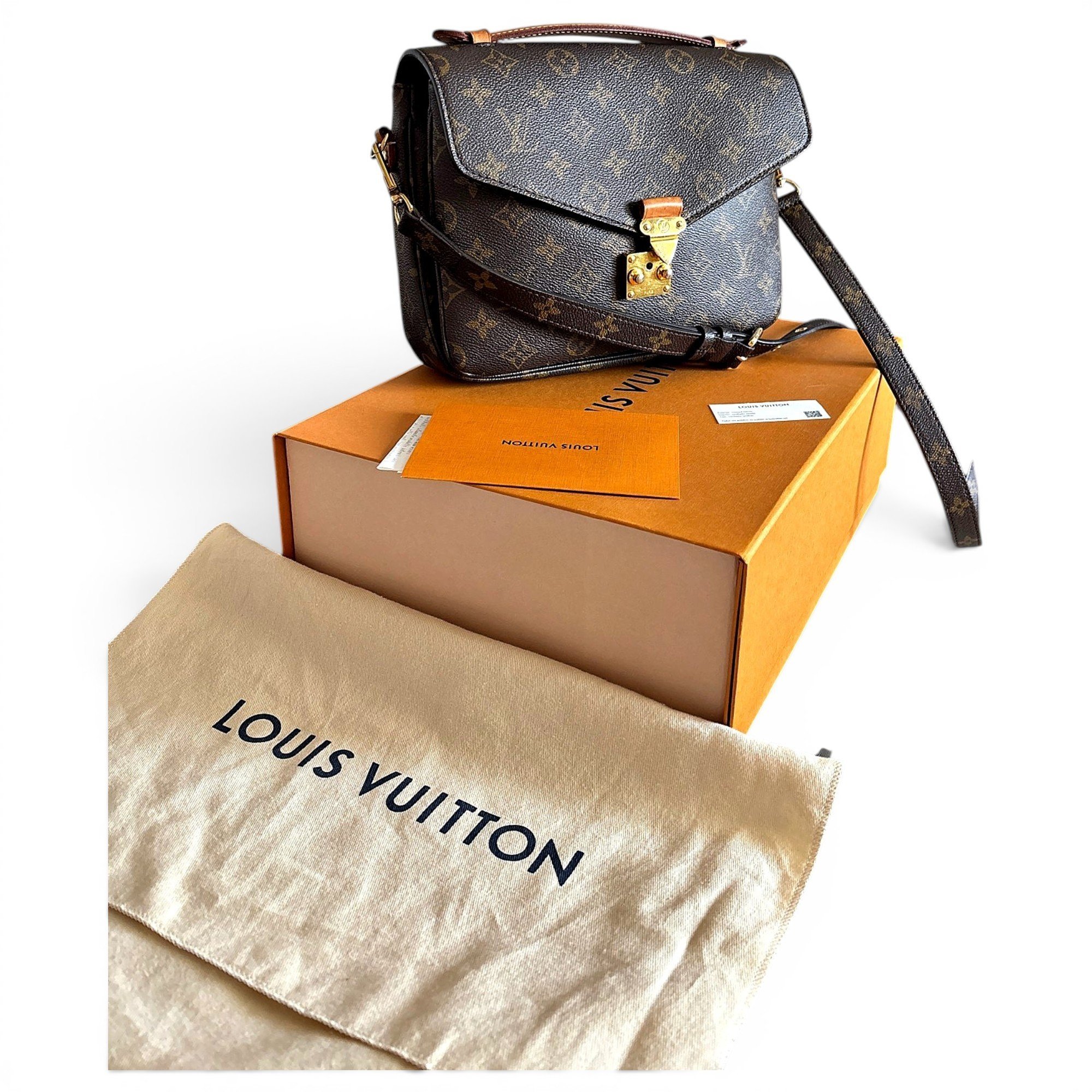 Metis leather handbag